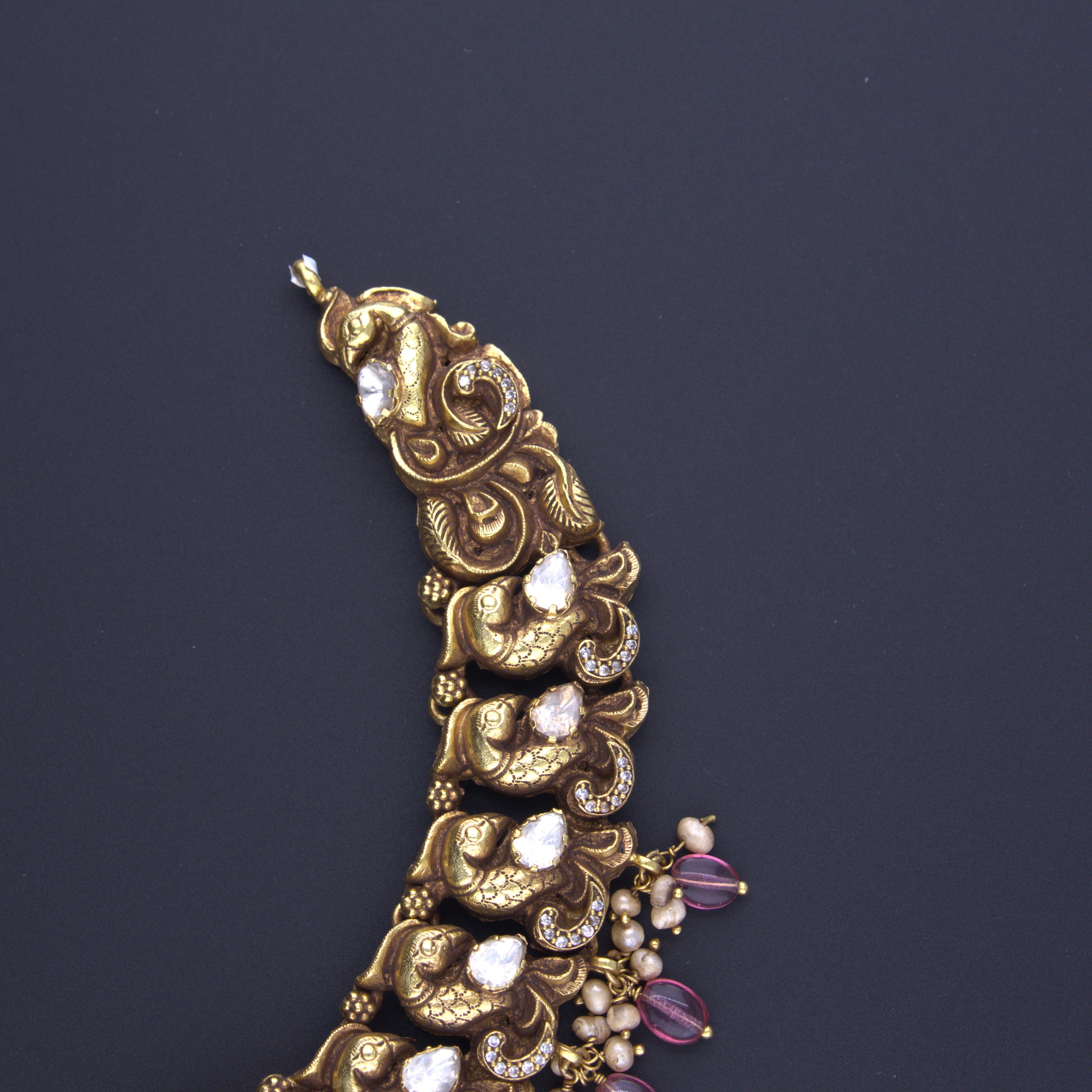 HJ3176 – Nakshi Mossanite Necklace