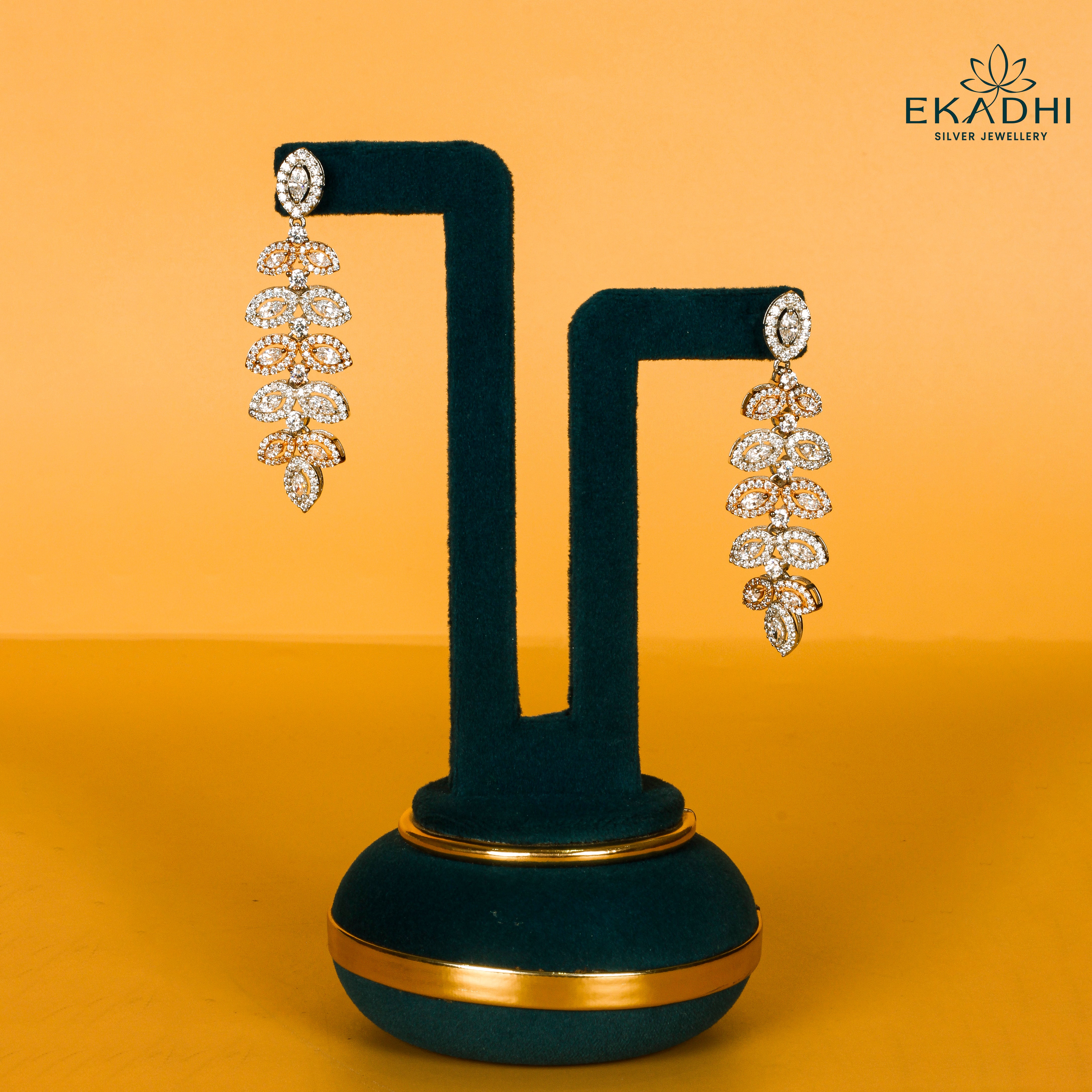 HJ33374 - CZ EARRING