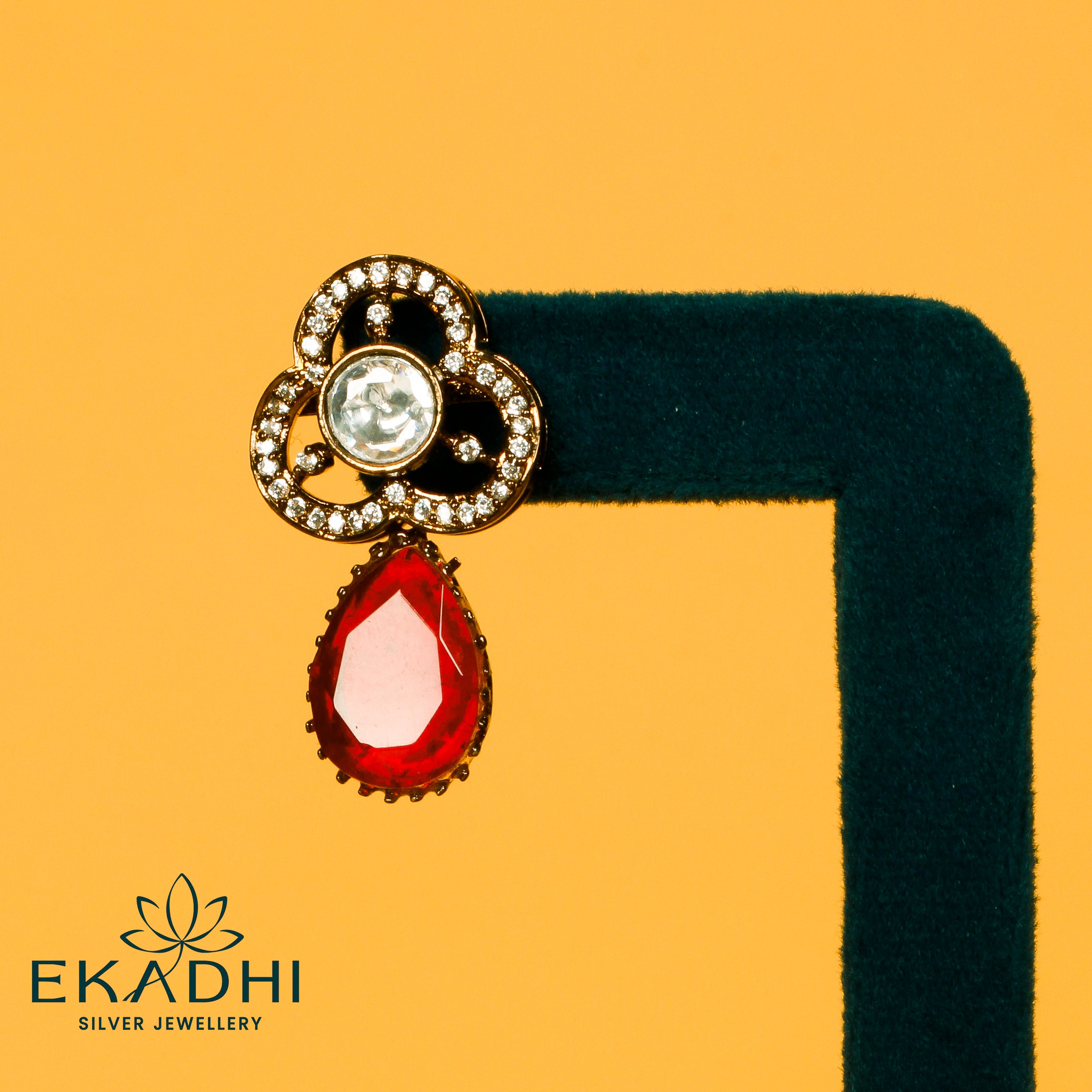 HJ33580 - VICTORIAN EARRING
