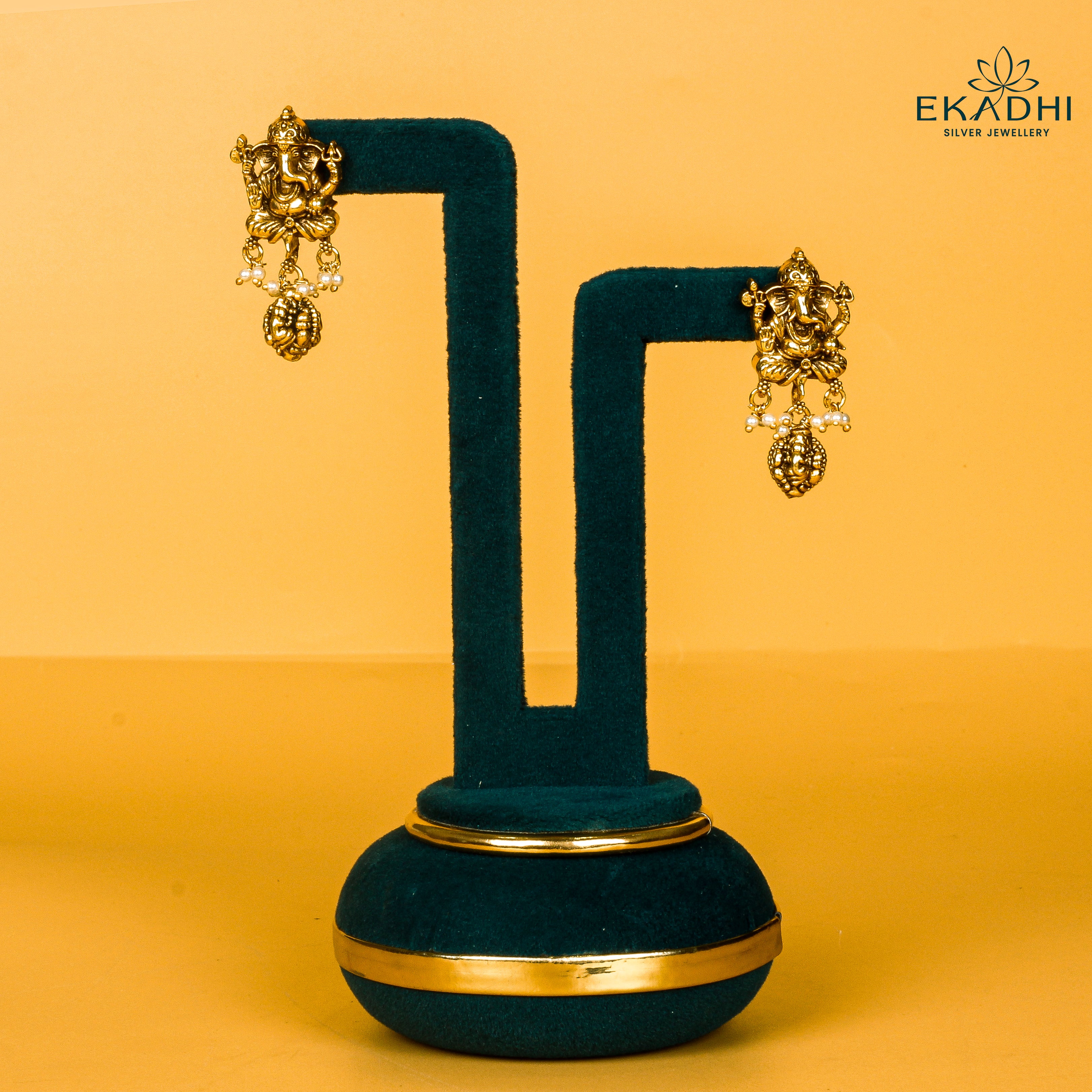 HJ33806 - NAKSHI EARRING