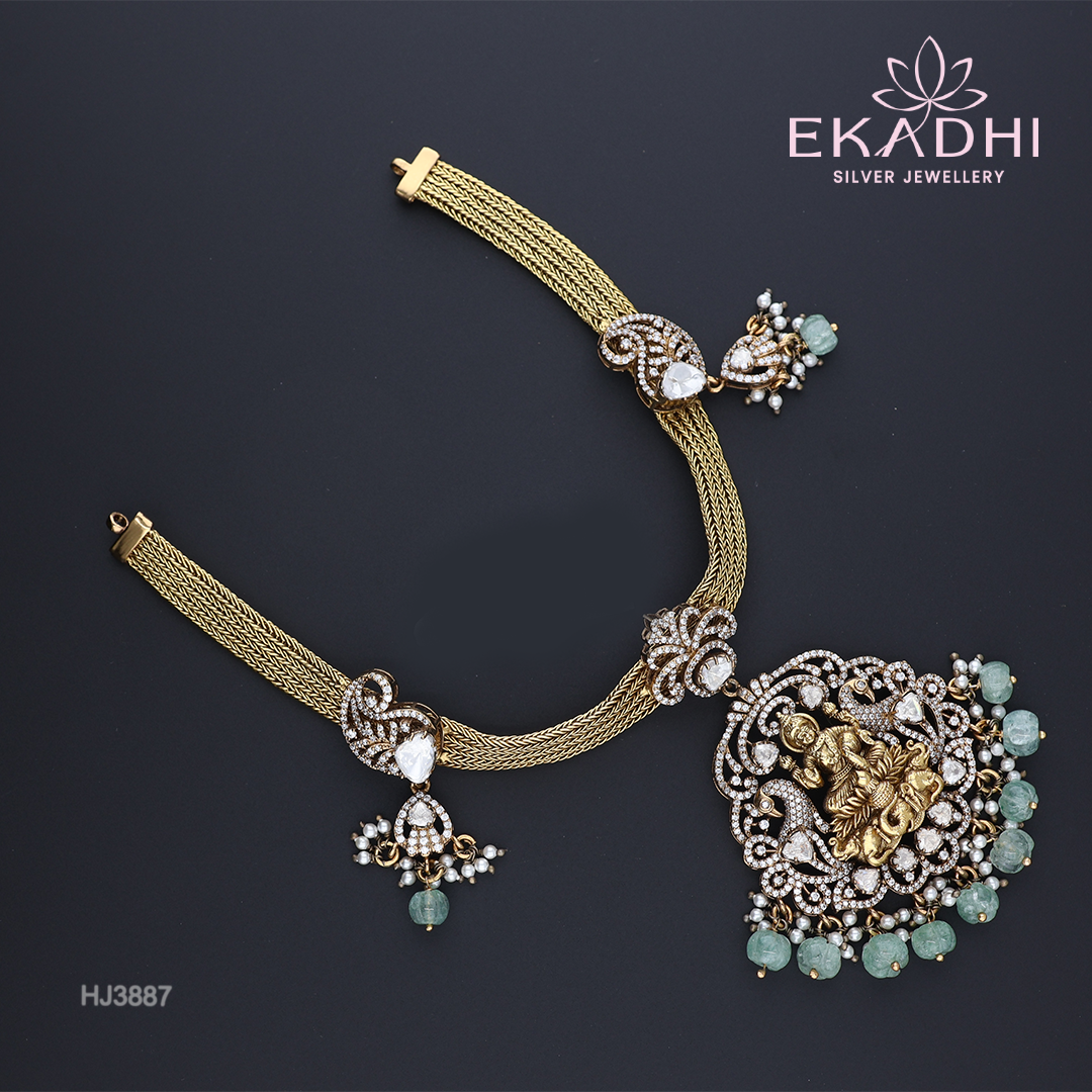 "HJ3887 – Victorian Necklace with Traditional Inspiration "