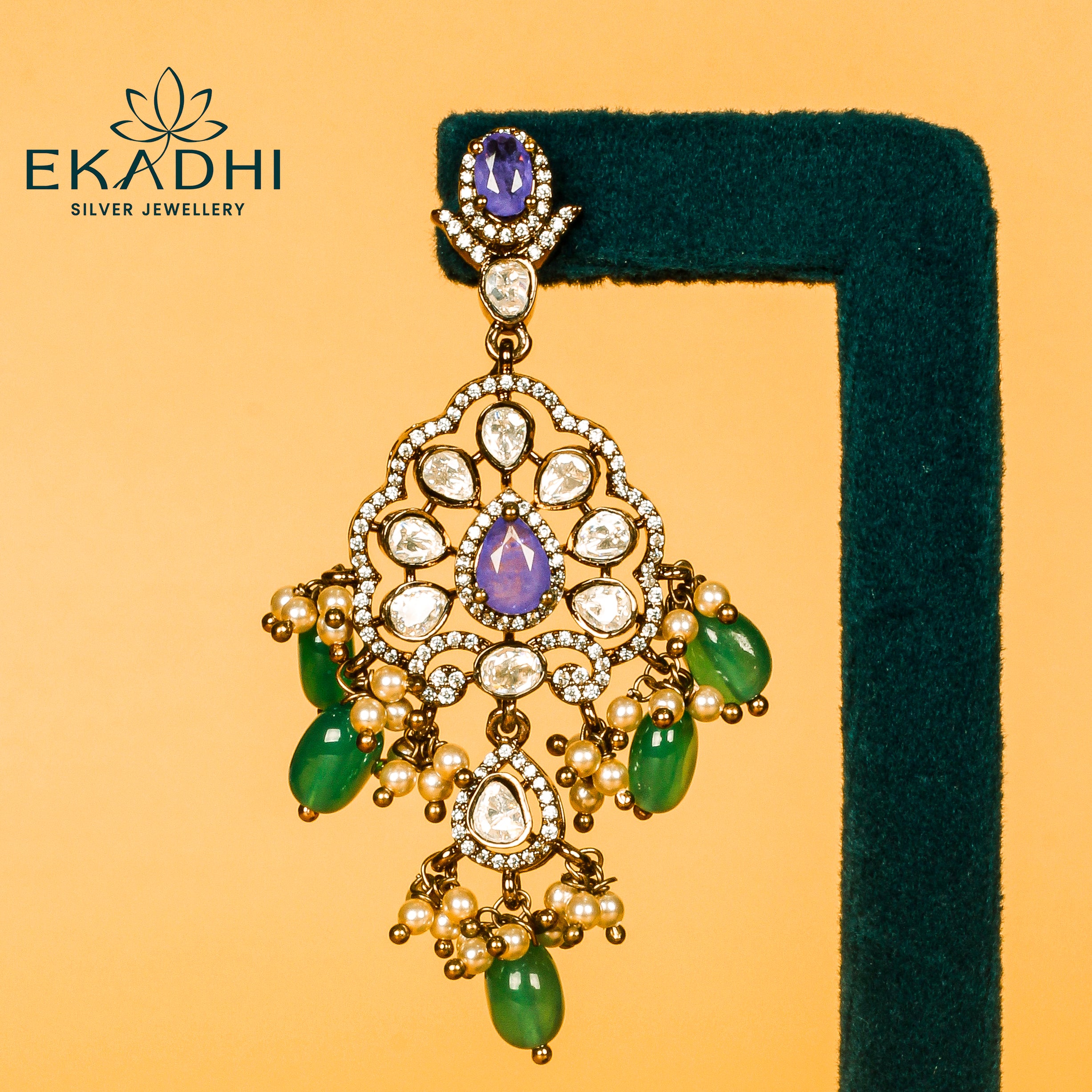 HJ40087 - VICTORIAN EARRING