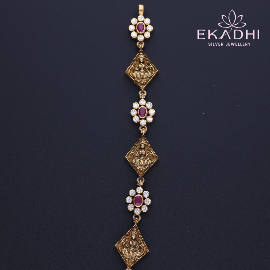 HJ4019 – Temple-Inspired Haram