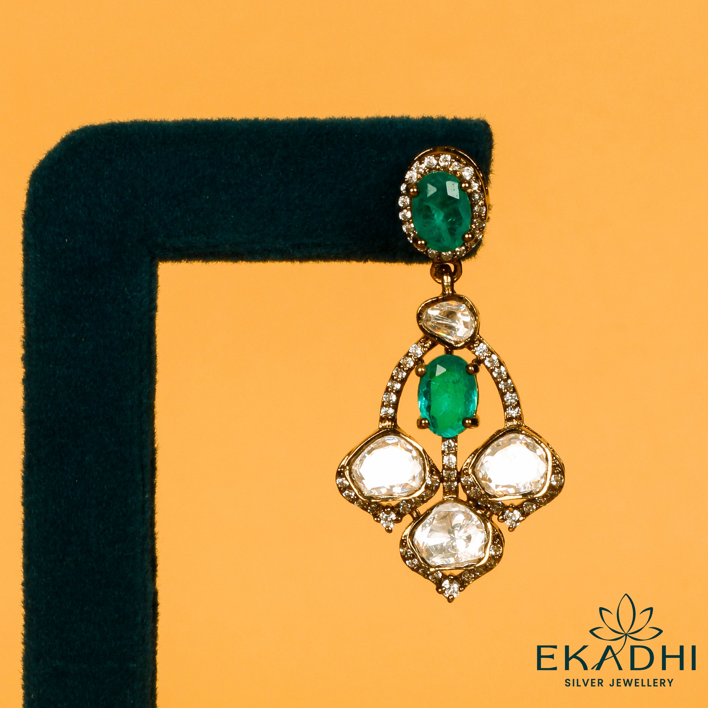 HJ40763 - VICTORIAN EARRING