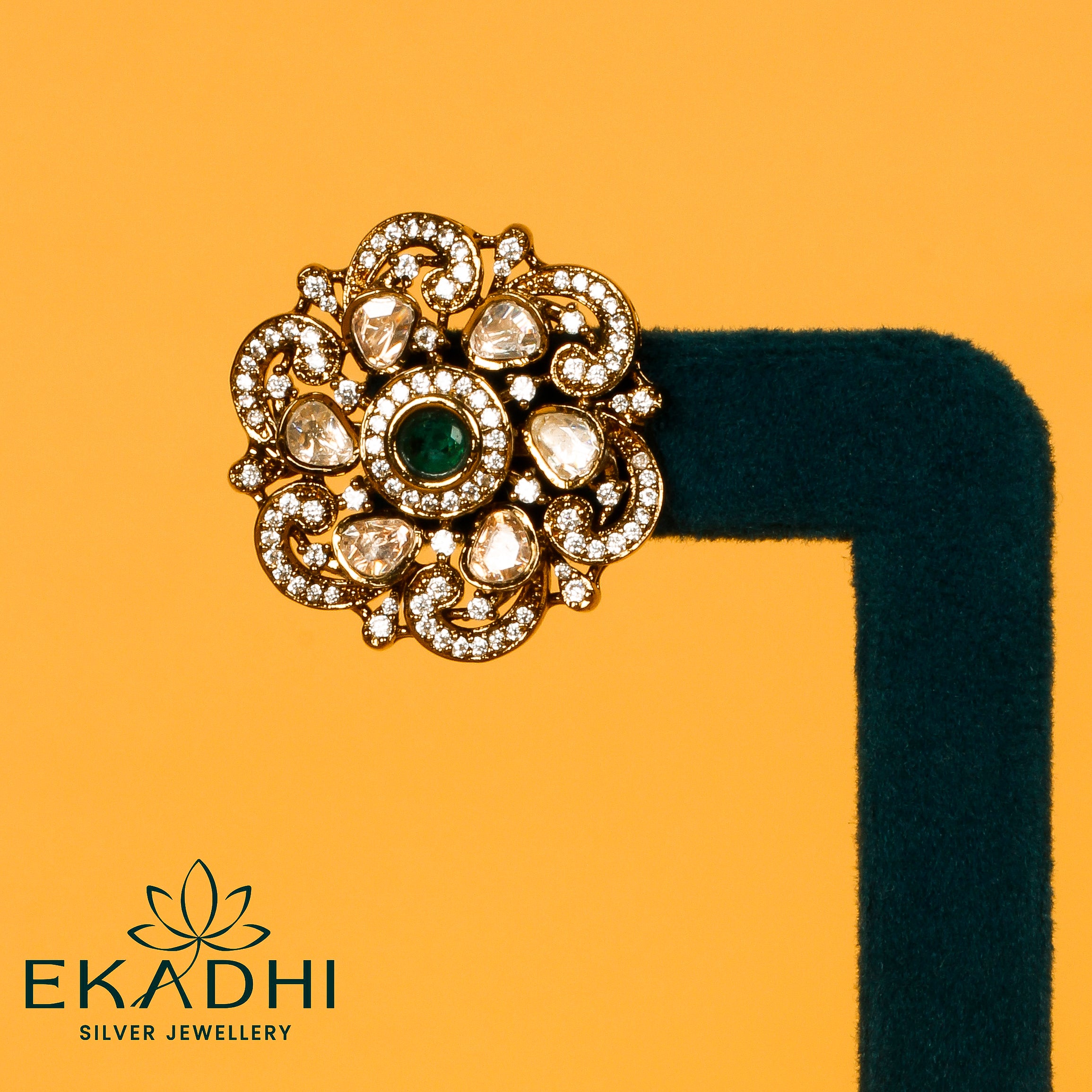 HJ40843 - VICTORIAN EARRING