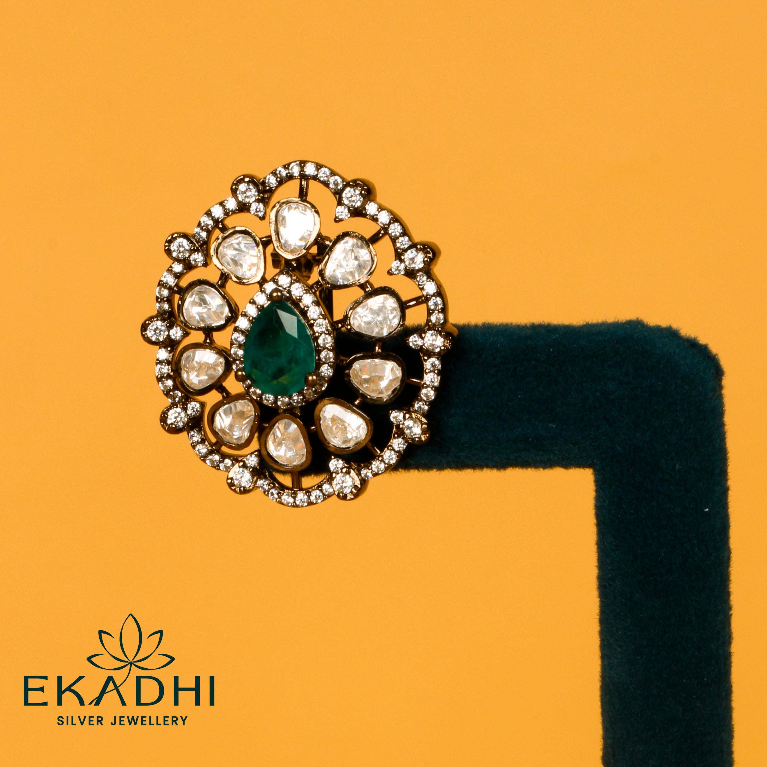 HJ40867 - VICTORIAN EARRING