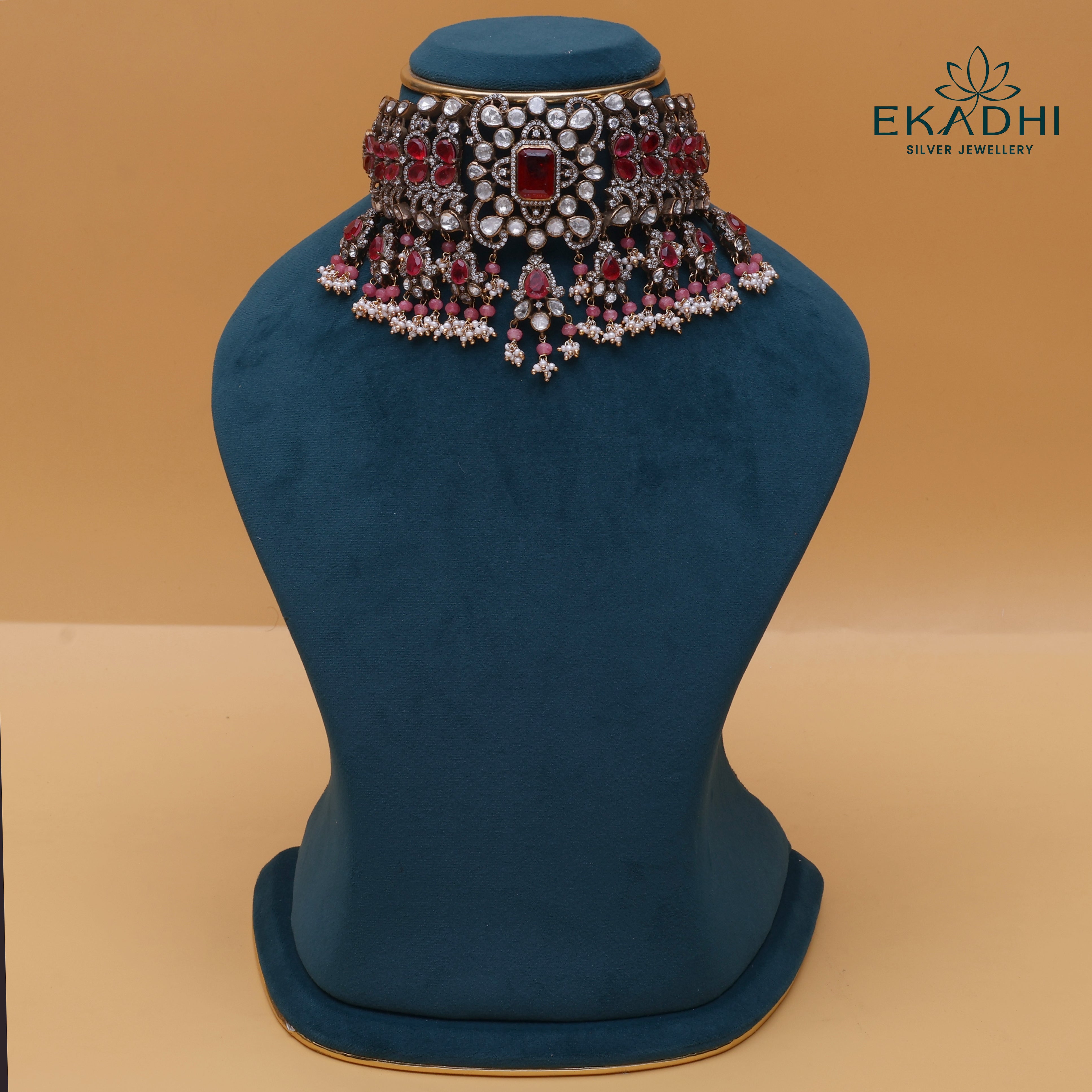 HJ41342 - VICTORIAN-CHOKER
