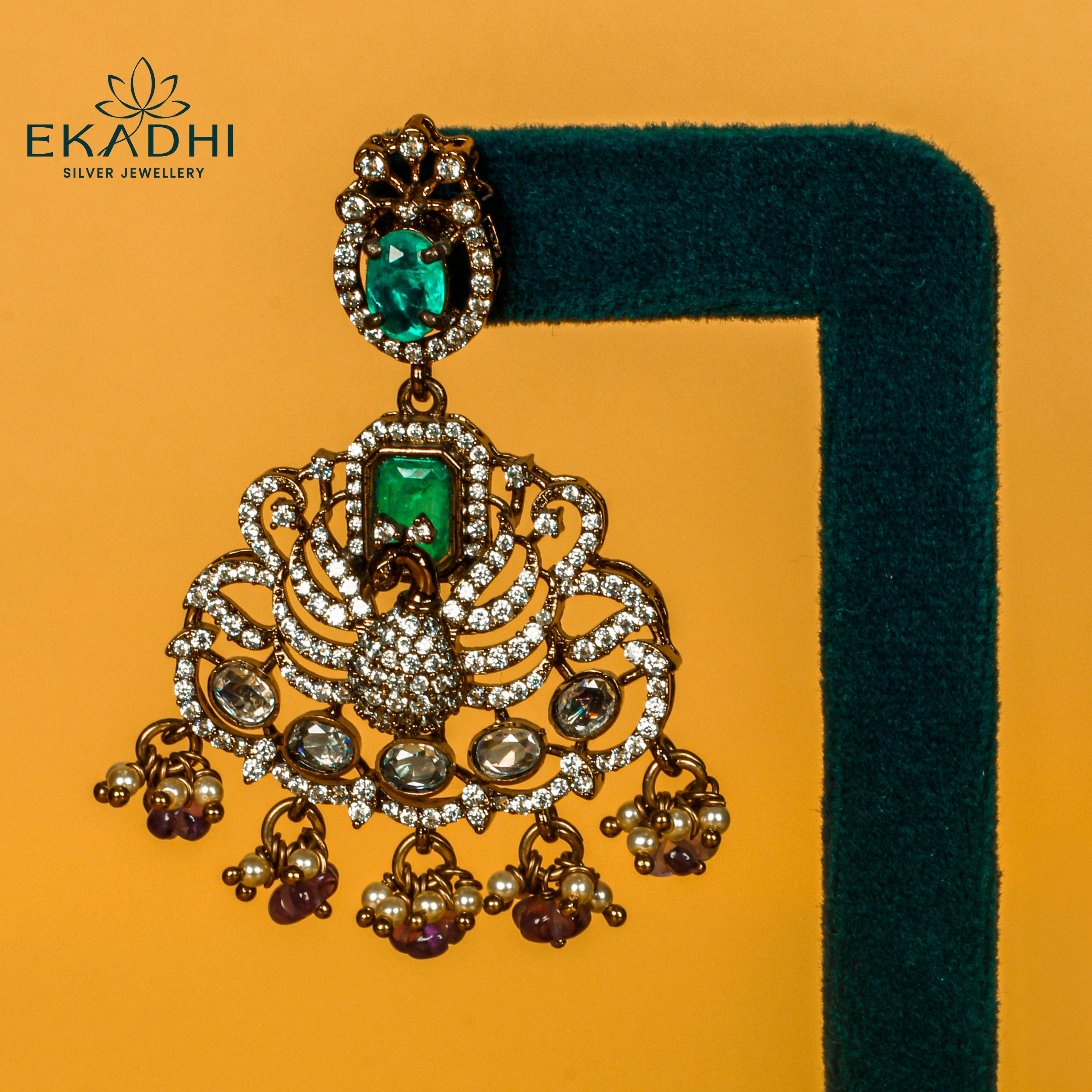 HJ7653 - VICTORIAN EARRING