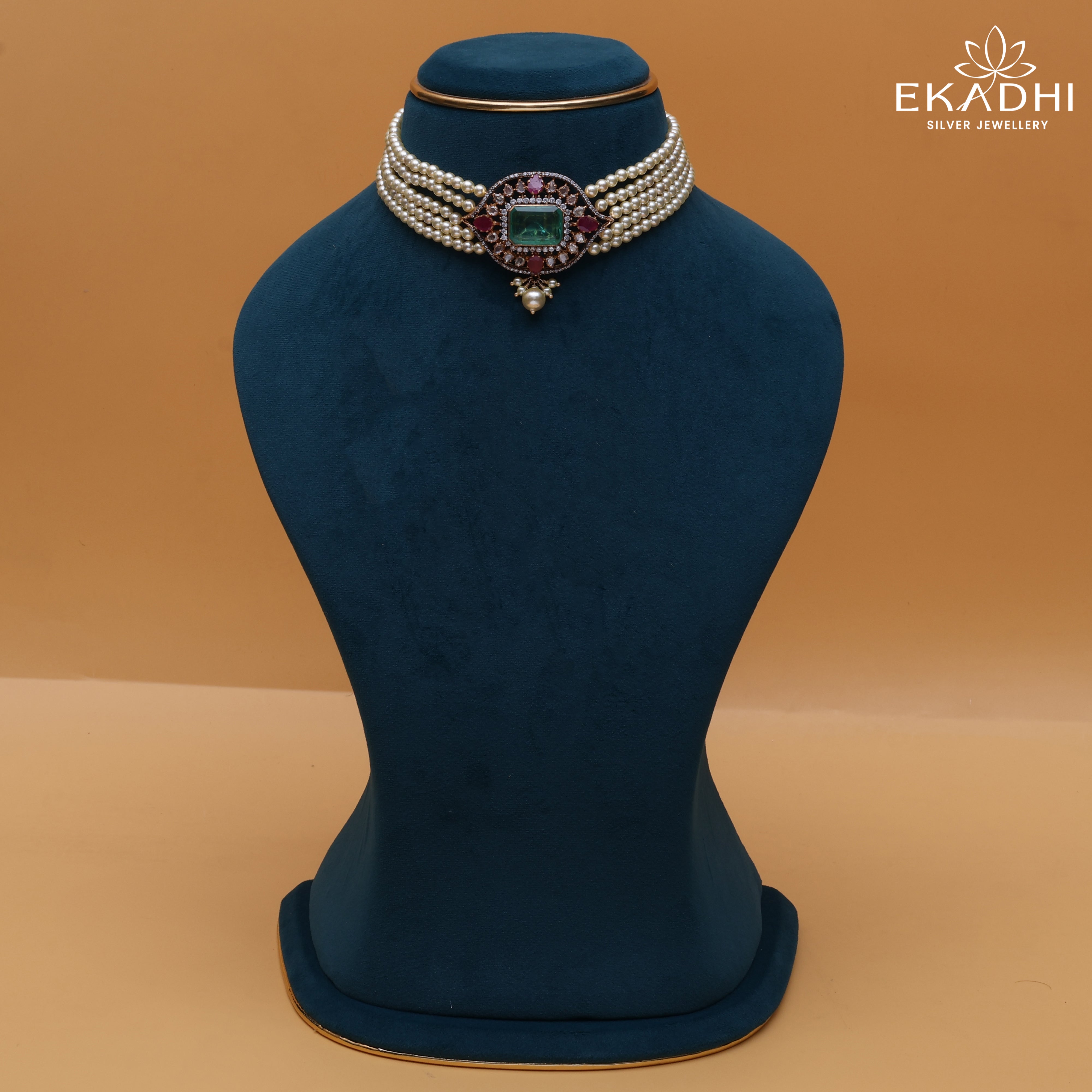 HJ7701 - VICTORIAN-CHOKER