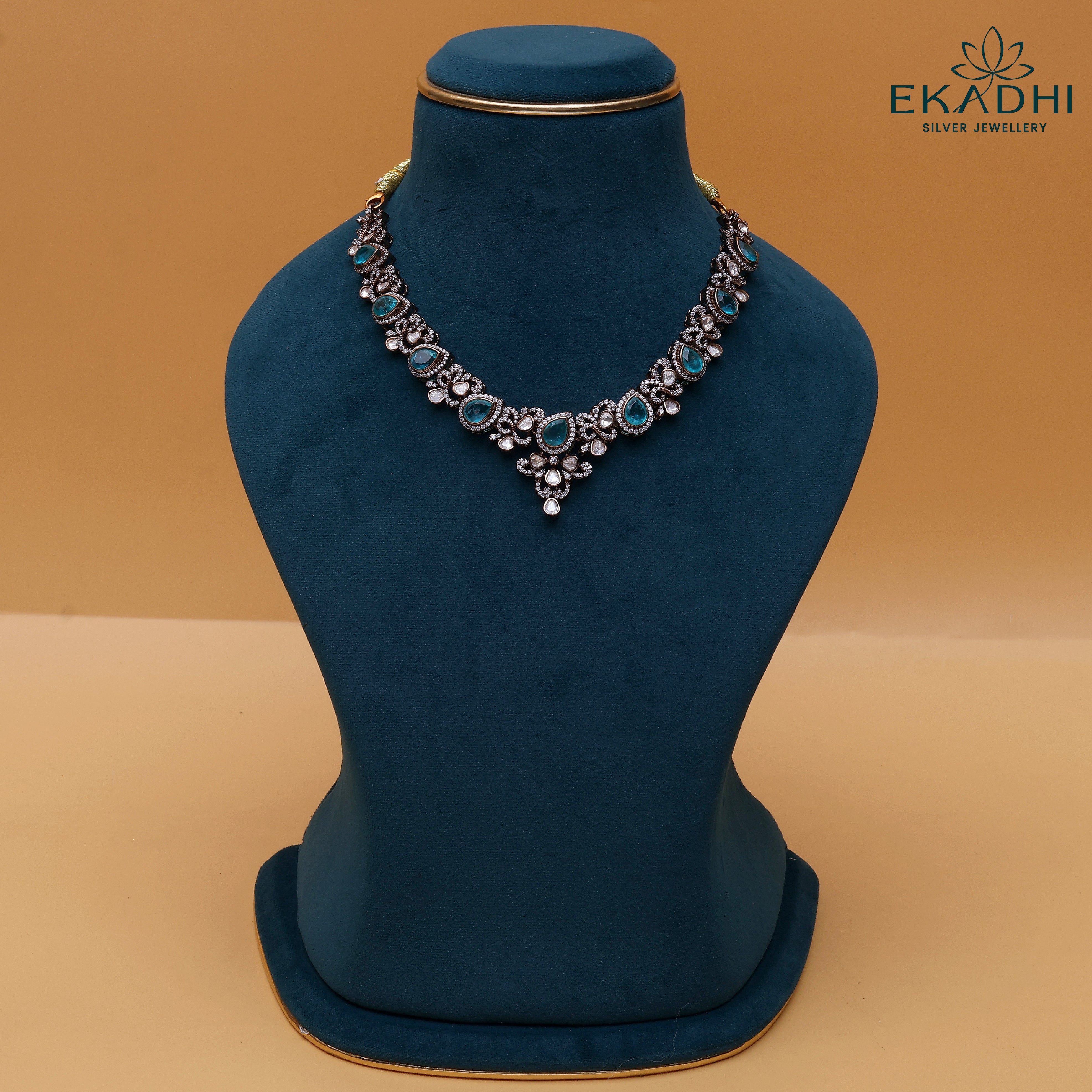 HJ7800 - VICTORIAN-NECKLACE
