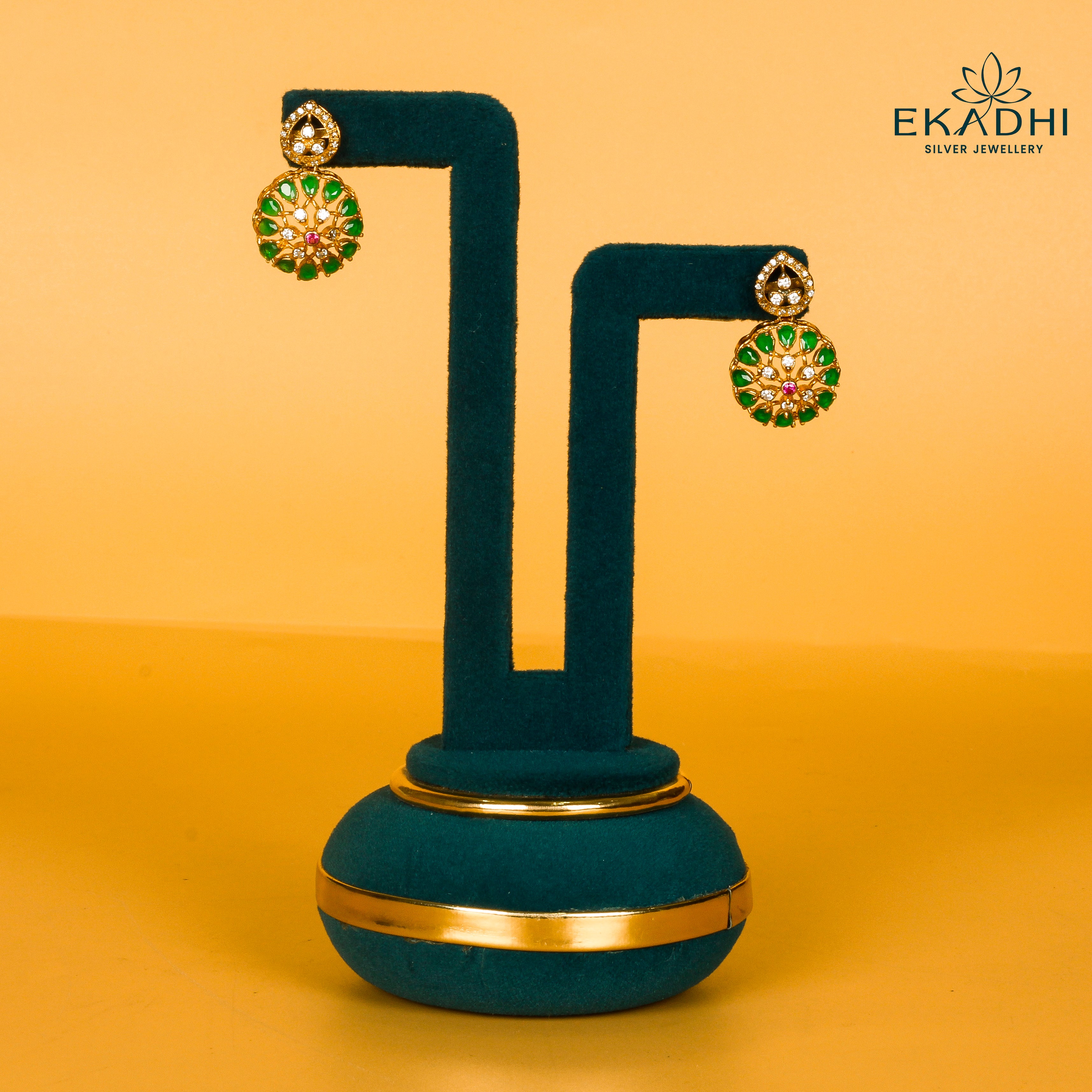 HJ8081 - VICTORIAN EARRING