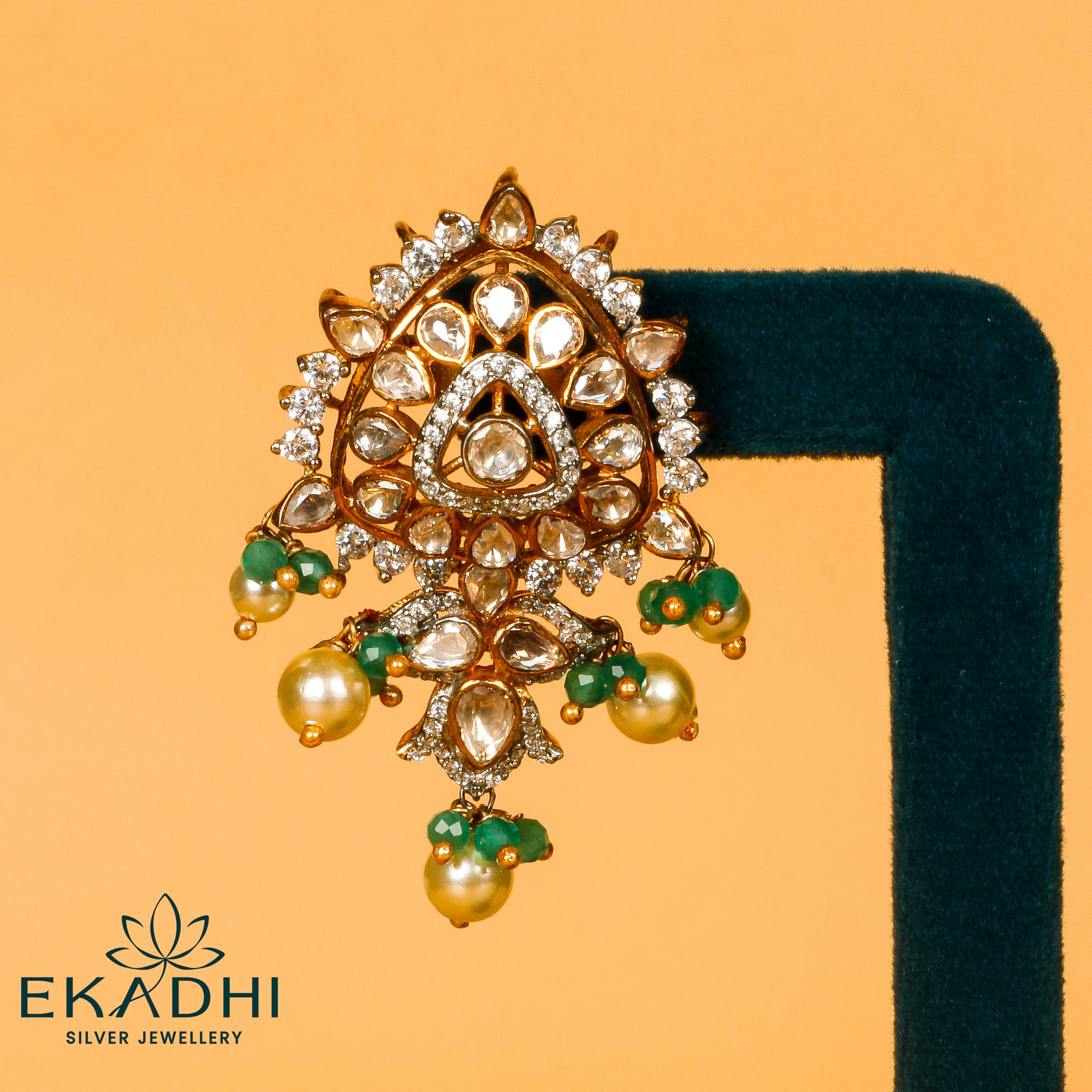 HJ8145 - VICTORIAN EARRING