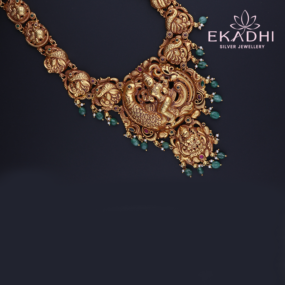 HJ9657 – Temple Jewellery with Green Beads