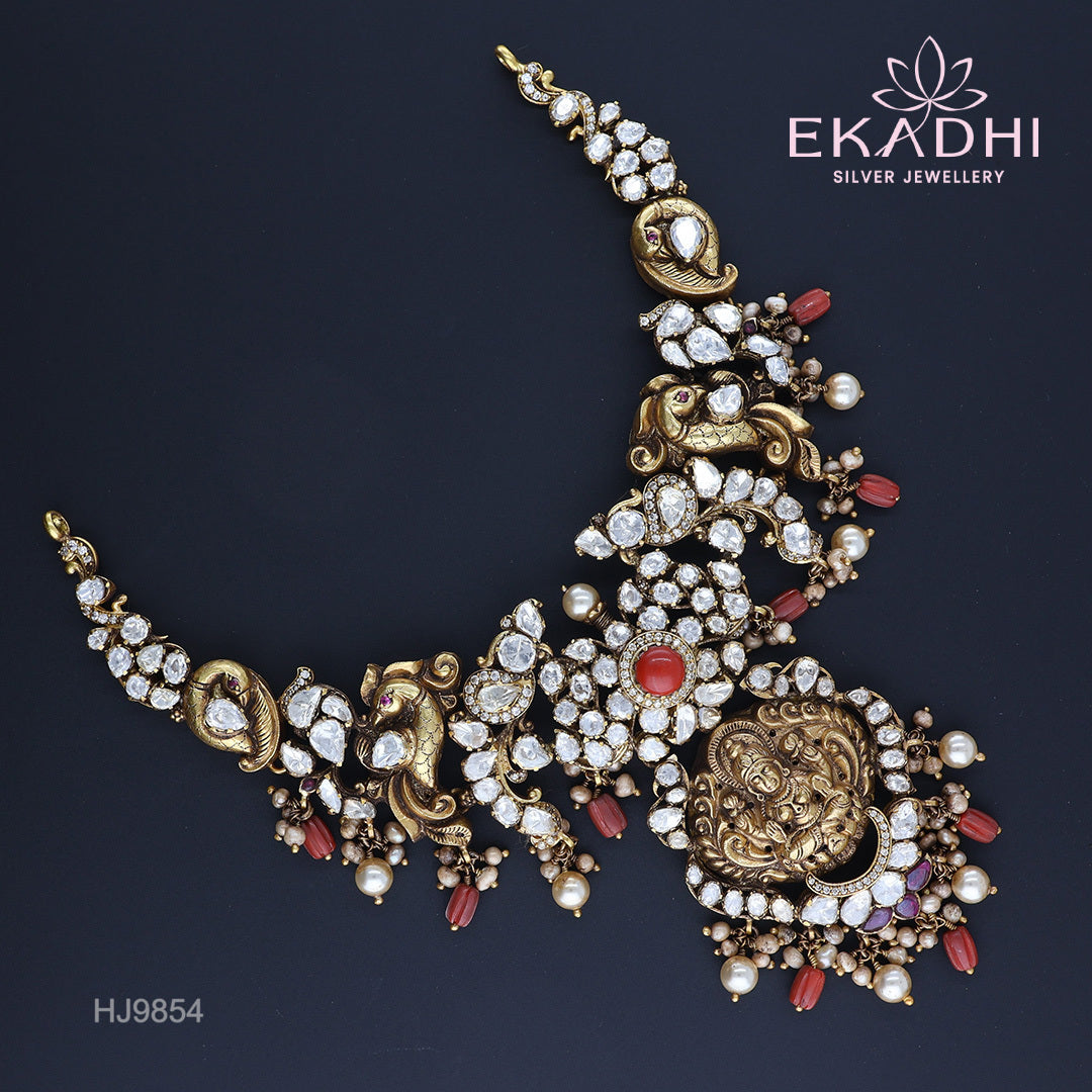 HJ9854 – Temple-Inspired Moissanite Necklace