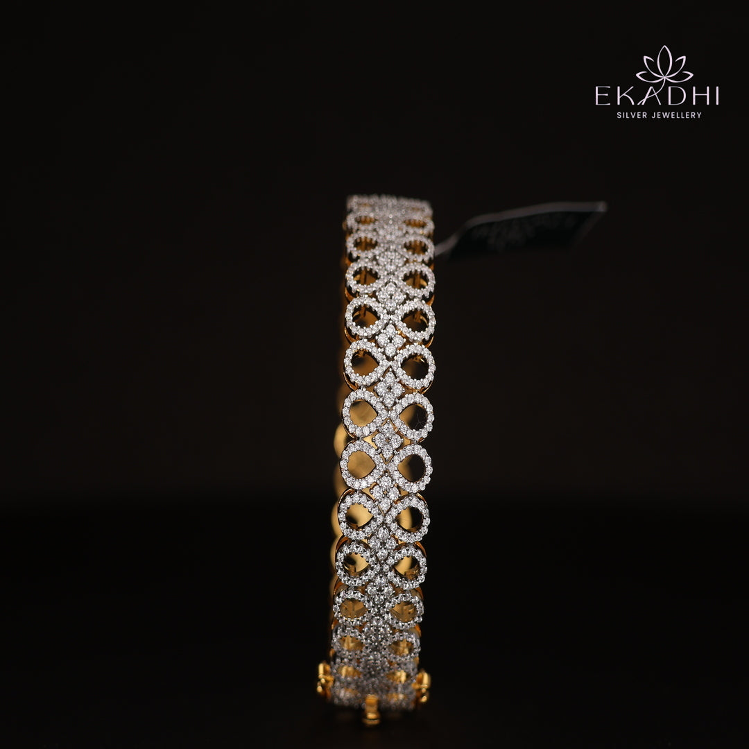 HJ10654 -  Premium CZ Stone Silver Bangle