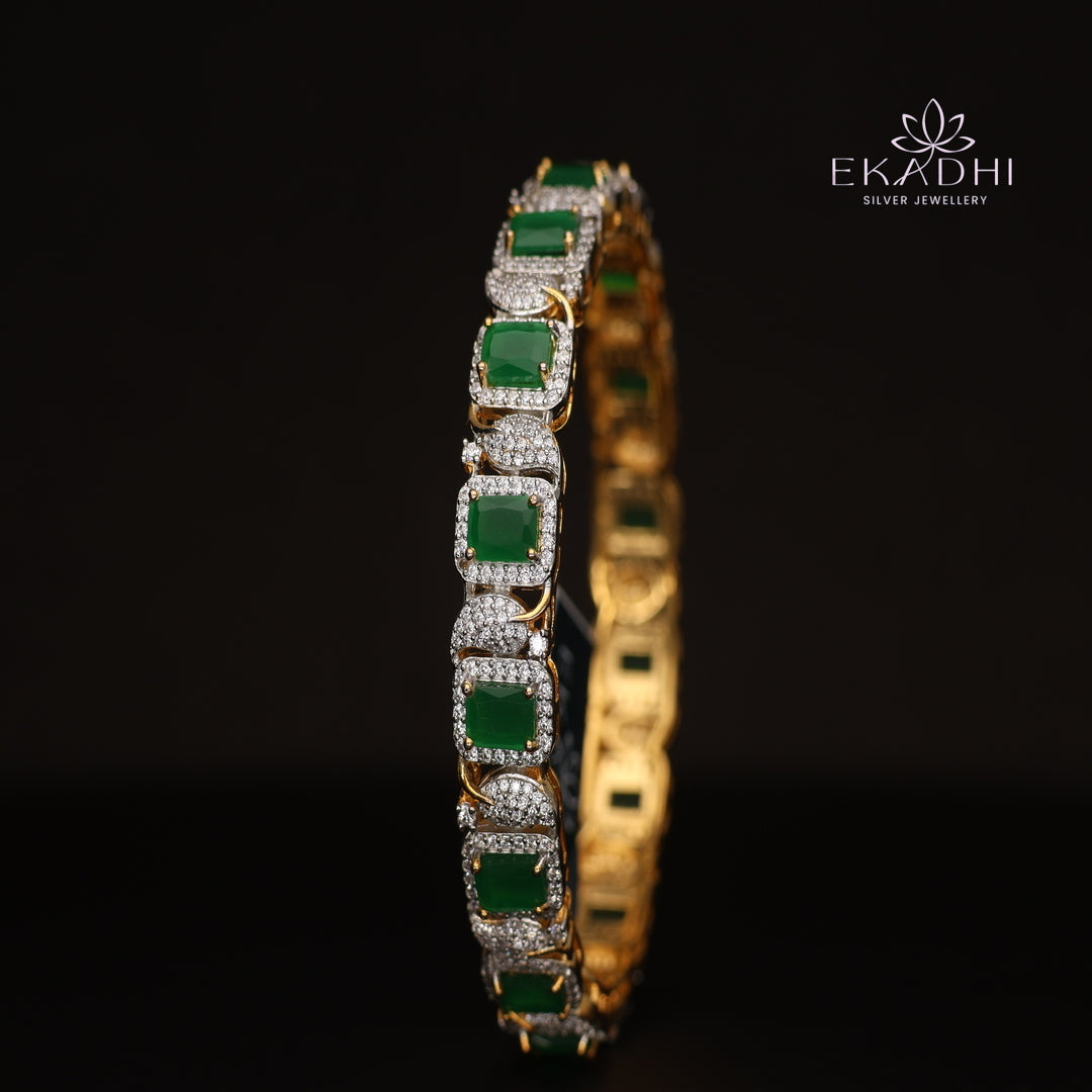 HJ10664 -Premium CZ Stone Silver Bangle