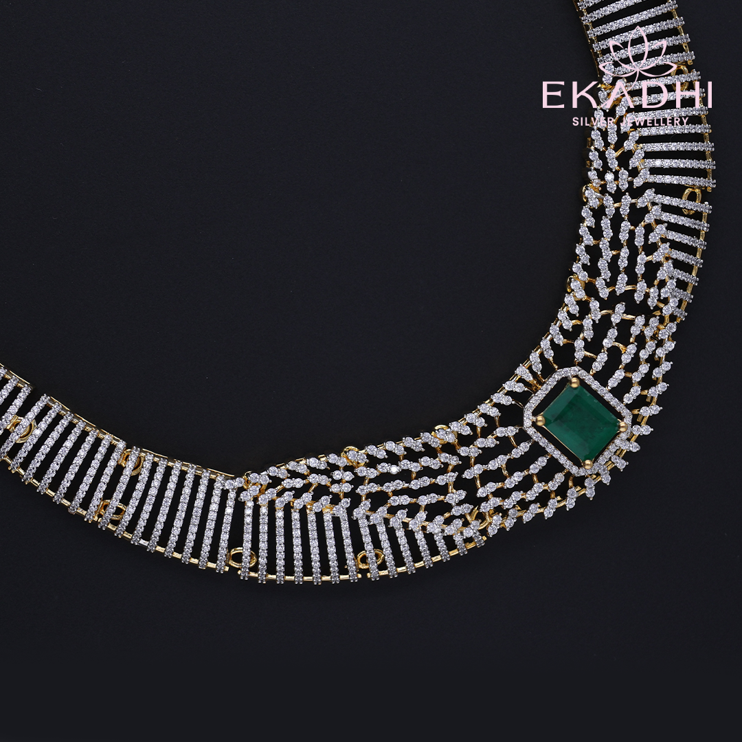 HJ11702 – Short Premium CZ Necklace in Unique Design