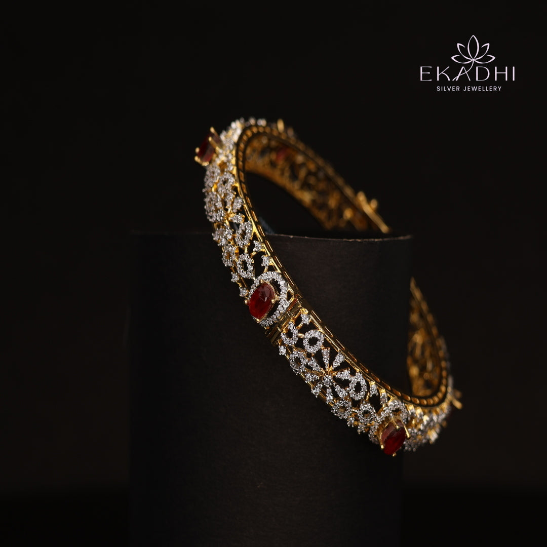 HJ11720 -  Premium CZ Stone Silver Bangle
