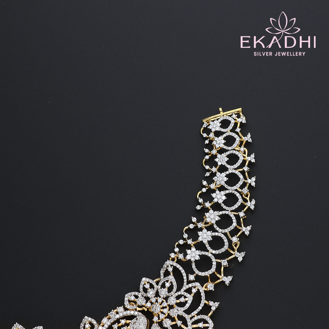 HJ11810 – Short Premium CZ Necklace