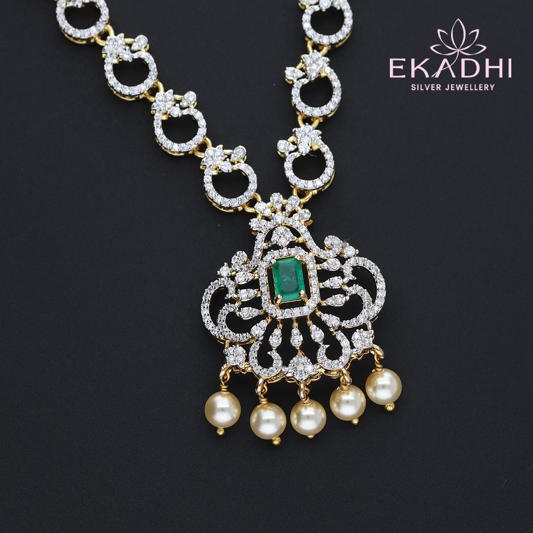 HJ11824 – Short Premium CZ Necklace