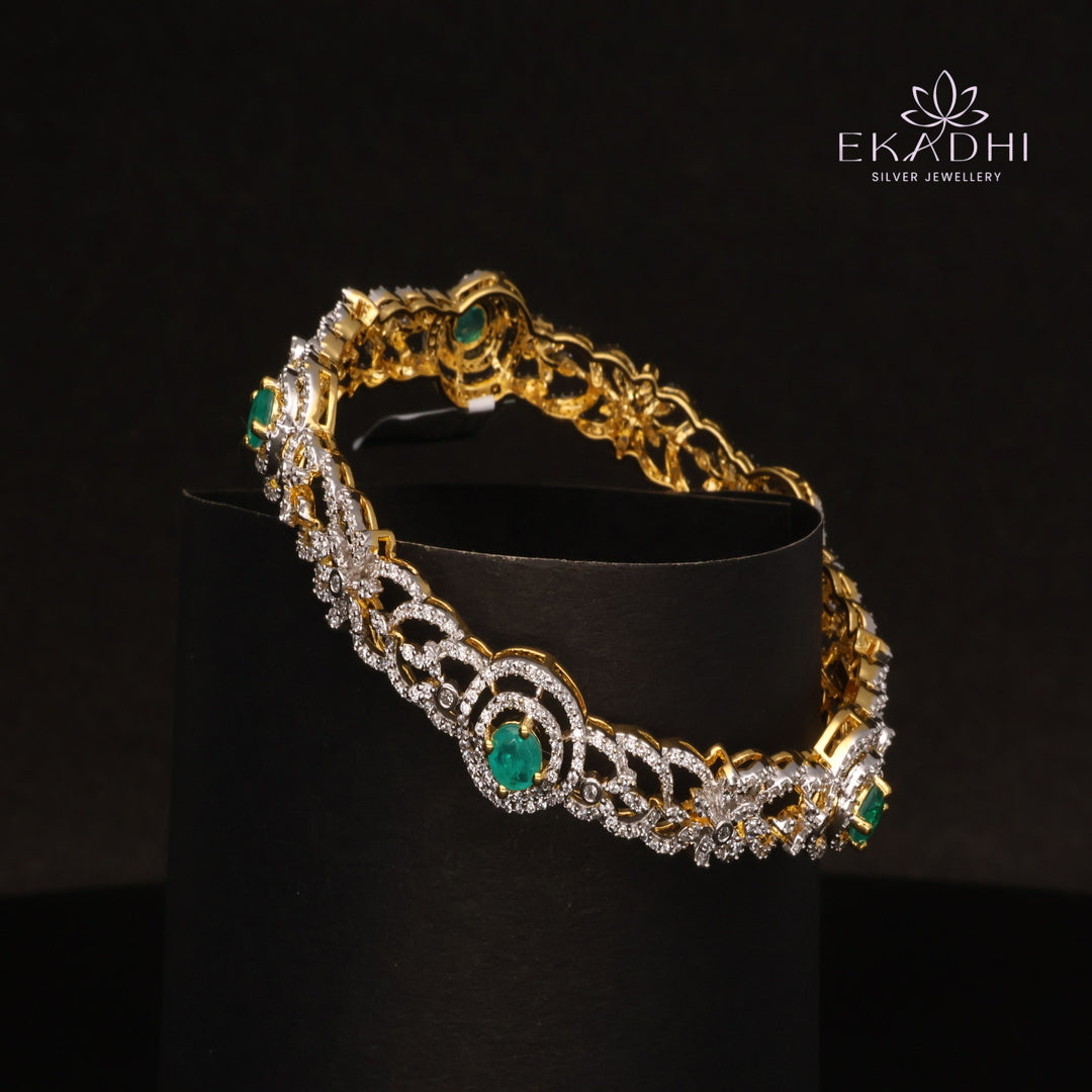 HJ13065 - Premium CZ Stone Silver Bangle