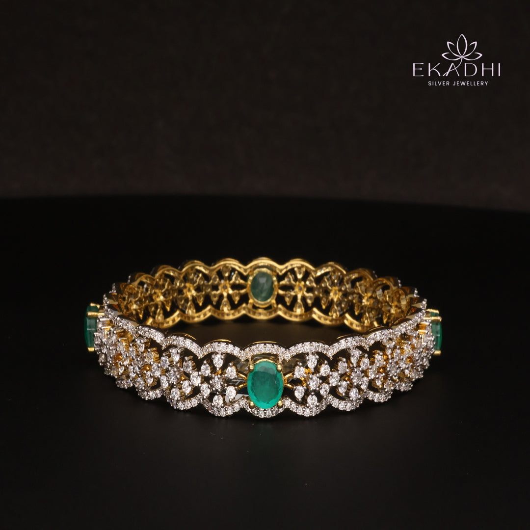 HJ13071 - Premium CZ Stone Silver Bangle