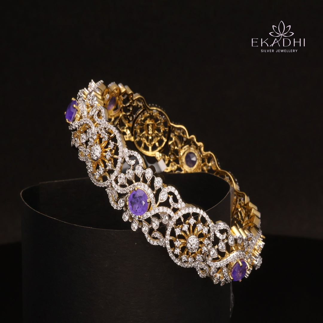 HJ13072 - Premium CZ Stone Silver Bangle
