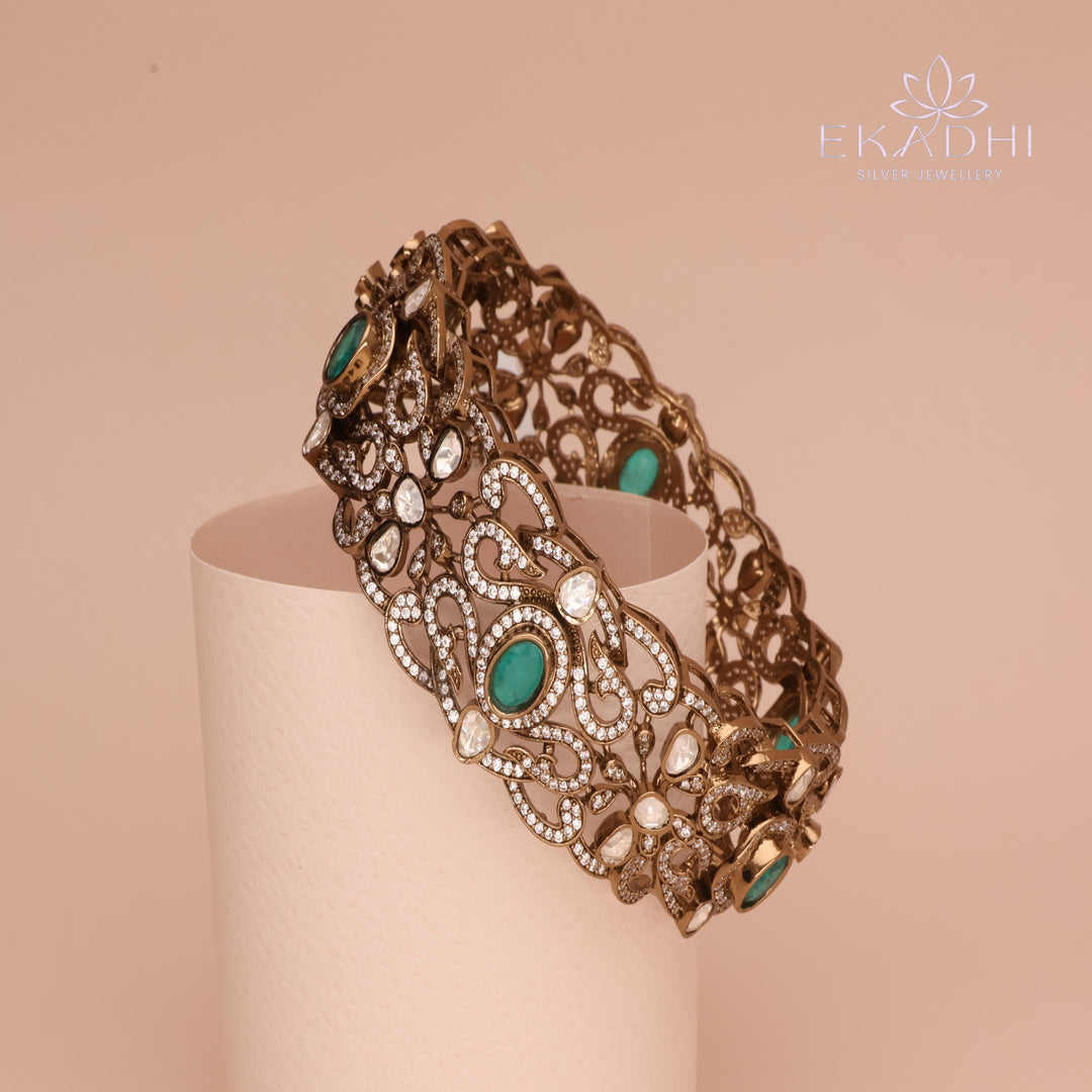 HJ13210 -  Victorian Silver Bangle with Antique Finish