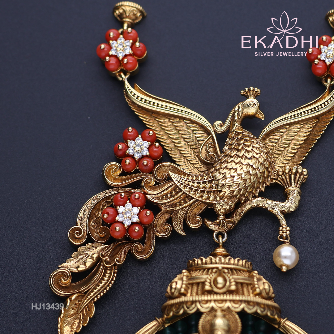 HJ13439 – Nakshi Ultra-Lightweight Pendant with Lakshmi Devi & Peacock