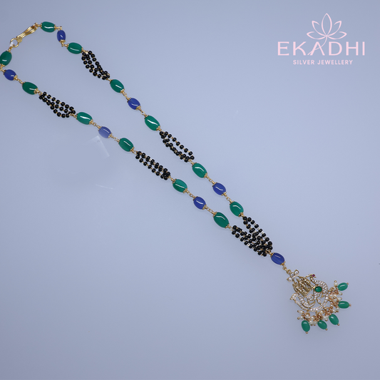 HJ13464 – Nalapusalu with Green and Blue Beads