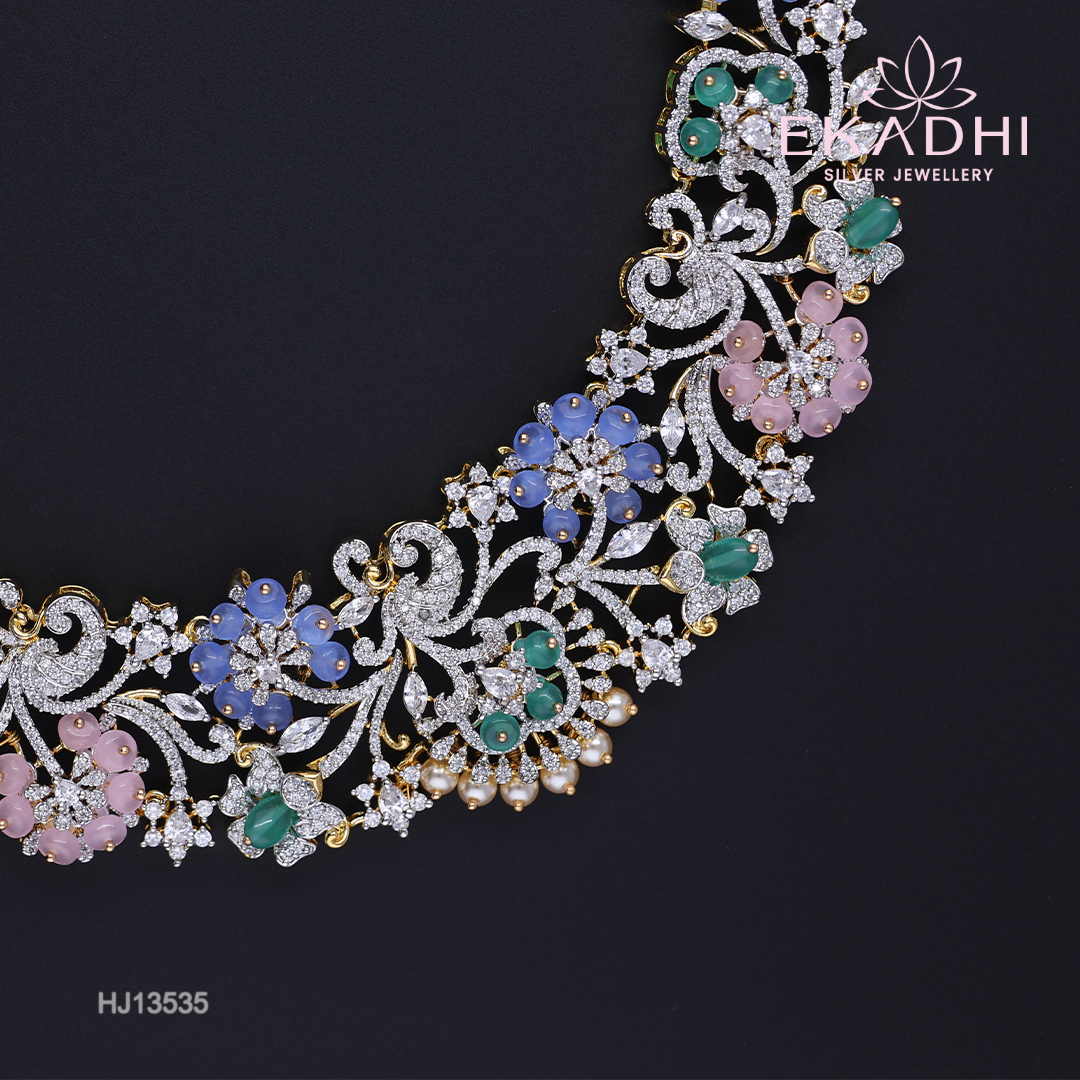 HJ13535 – Colour Stone Necklace with Contemporary Design