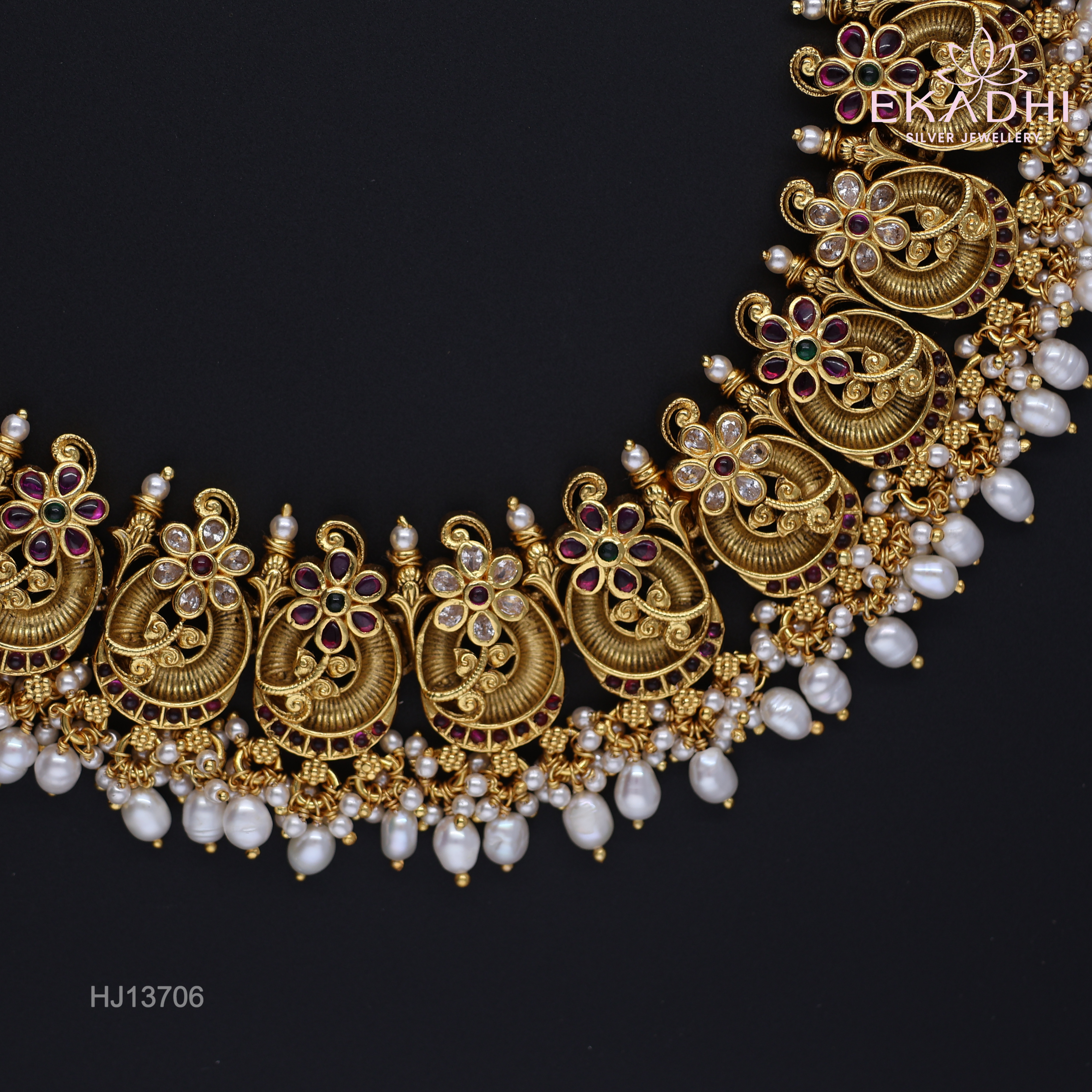 HJ13706 – Nakshi Necklace with Elegant Temple Touch & White Beads