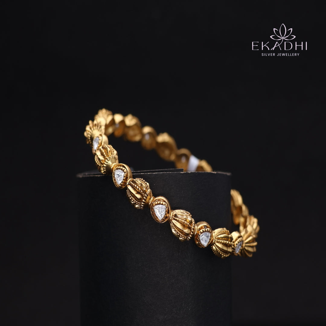 HJ13722-Nakshi CZ Silver Bangle