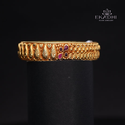 HJ14500-Traditional Nakshi Silver Bangle