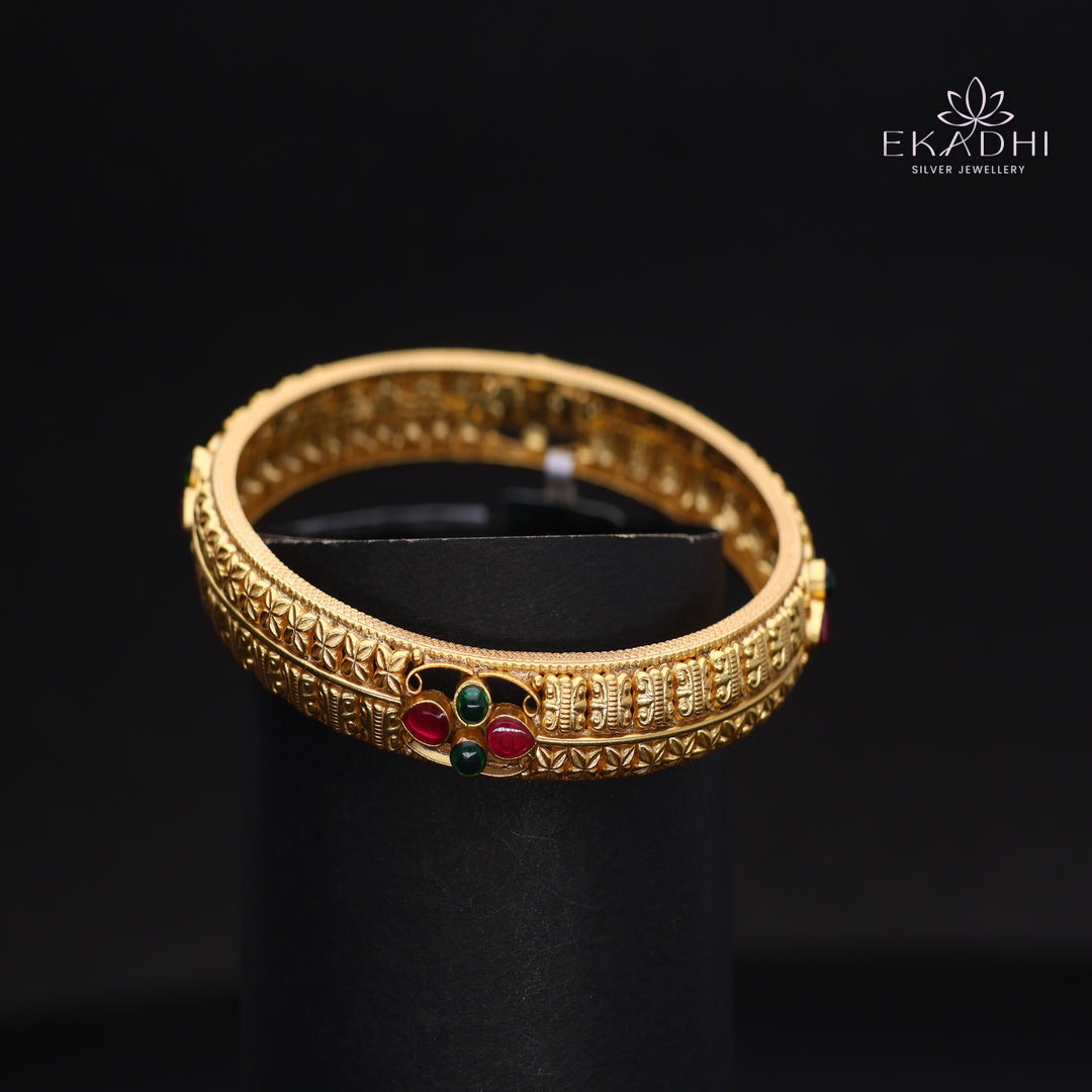 HJ14511-Traditional Nakshi Silver Bangle