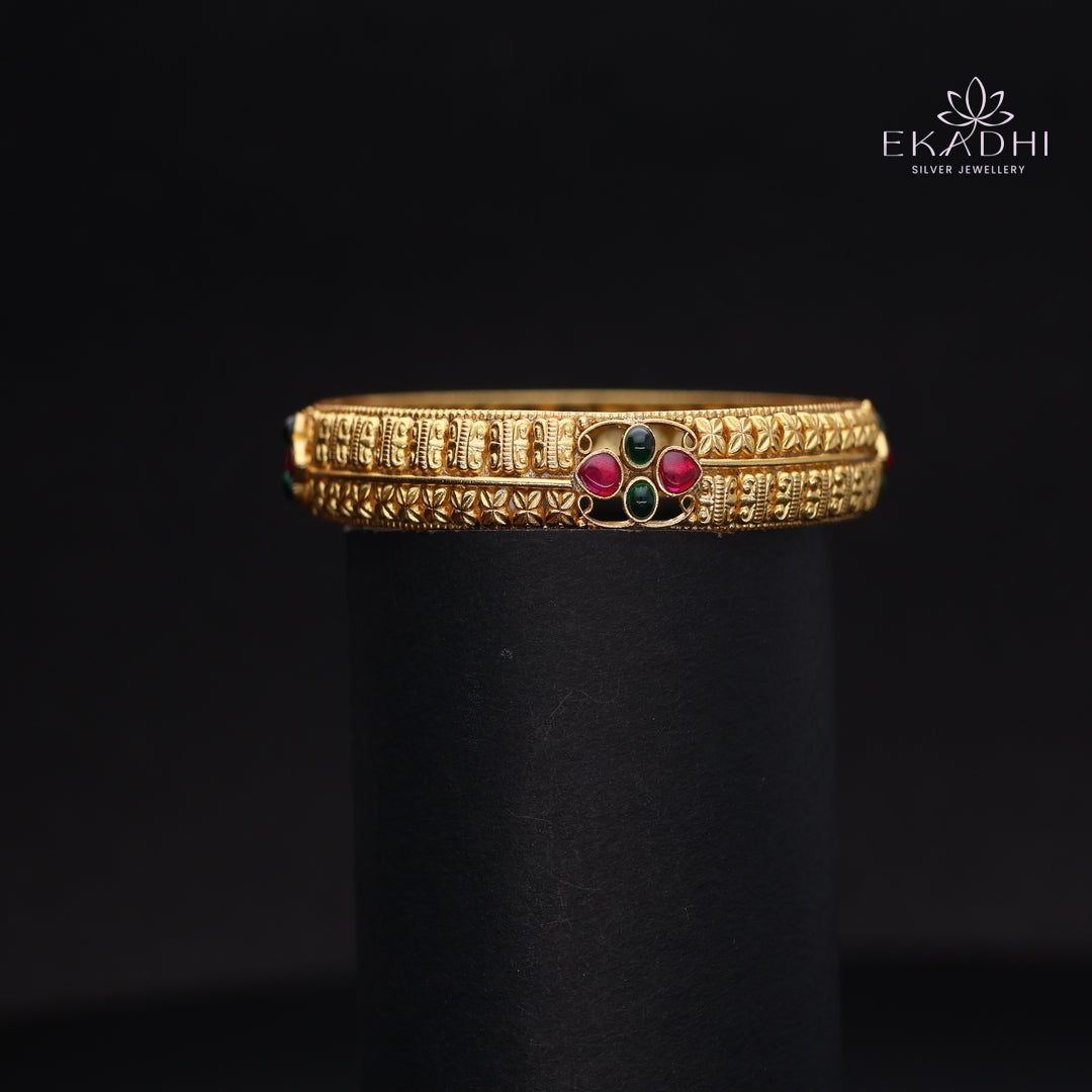 HJ14512-Traditional Nakshi Silver Bangle