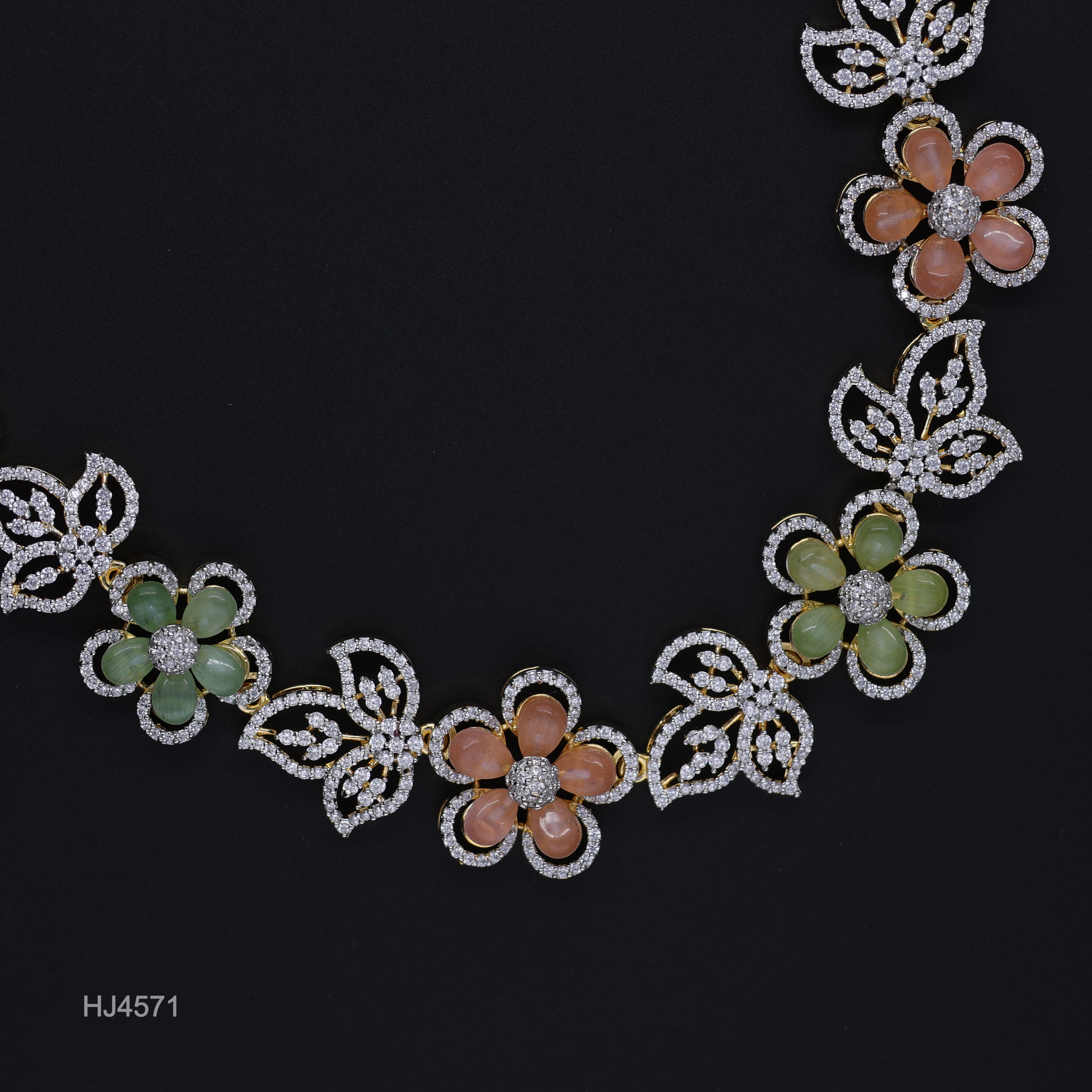 HJ14571 – Colour Stone Necklace with Pink-Green Blooms & Silver Leafs