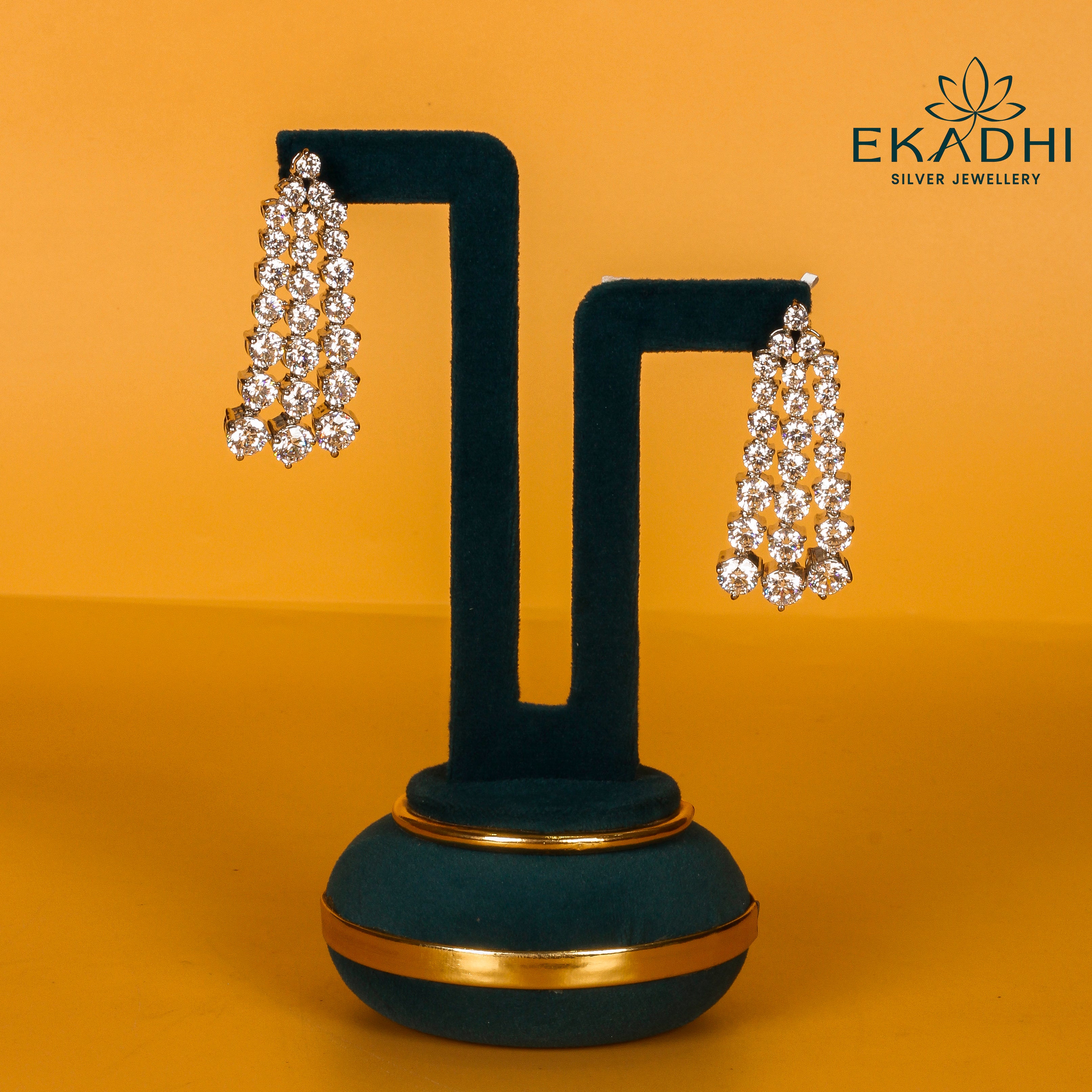 HJ1488 - CZ EARRING