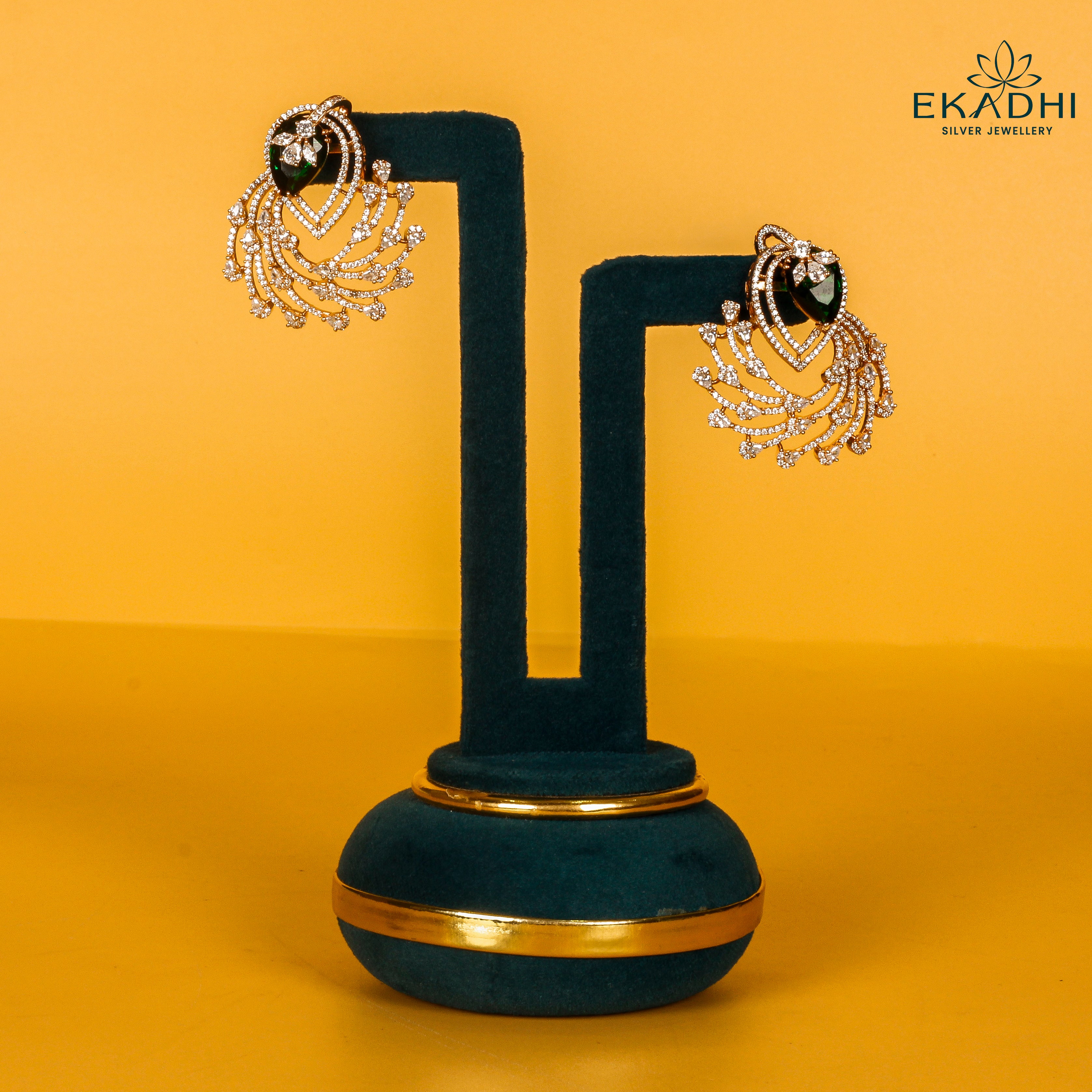HJ2285 - CZ EARRING