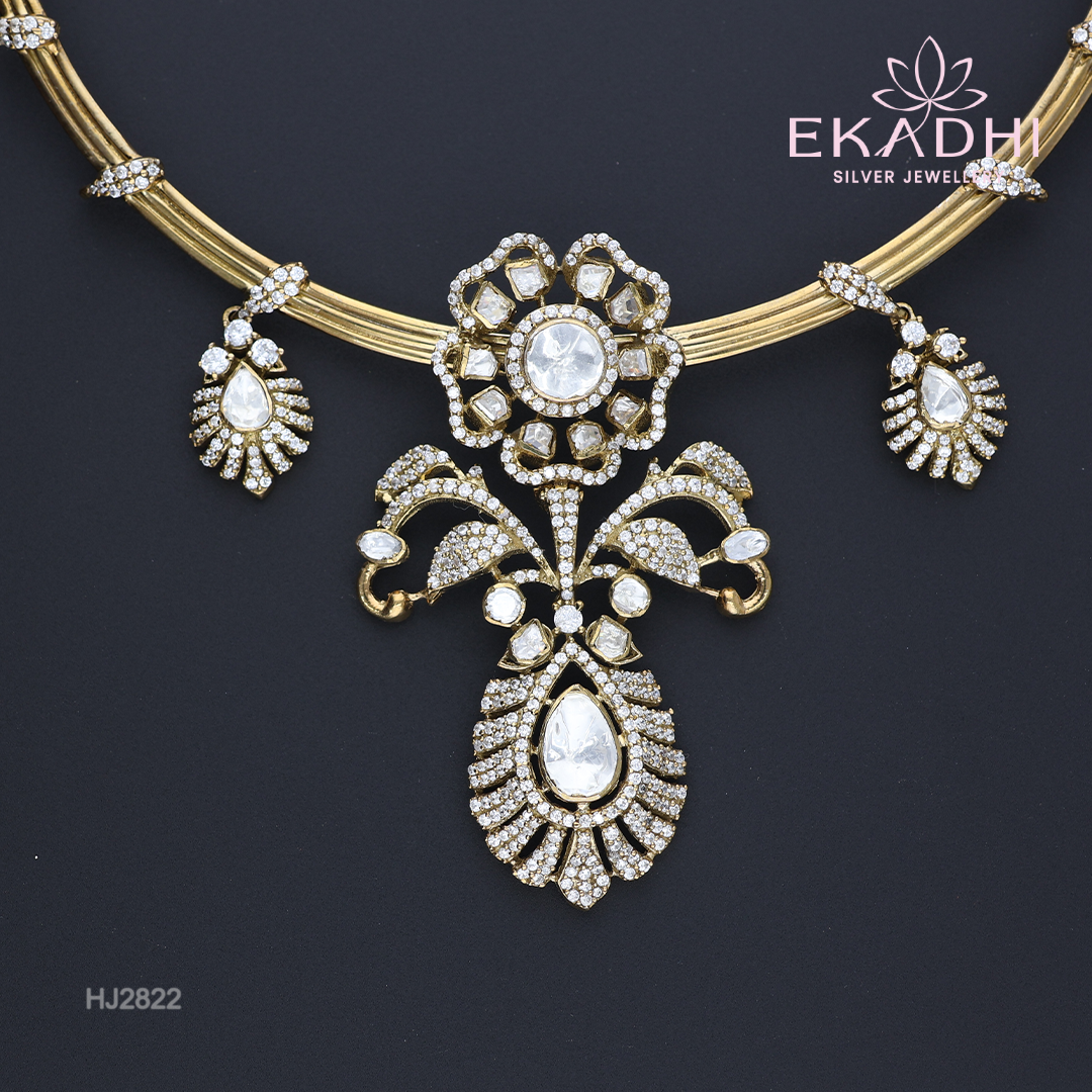 HJ2822 – Antique Hasli Victorian Necklace in South Indian Style