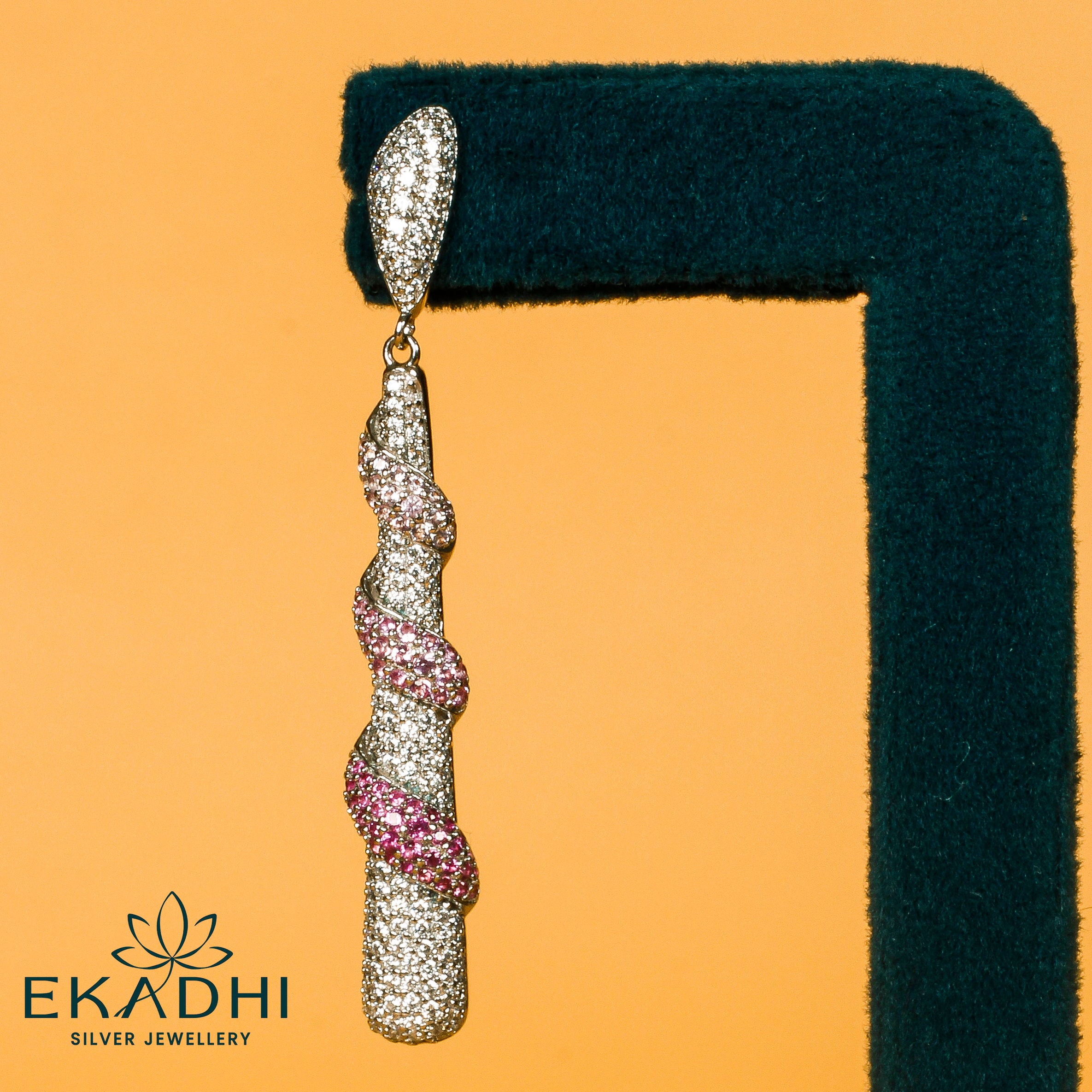 HJ30534 - CZ EARRING