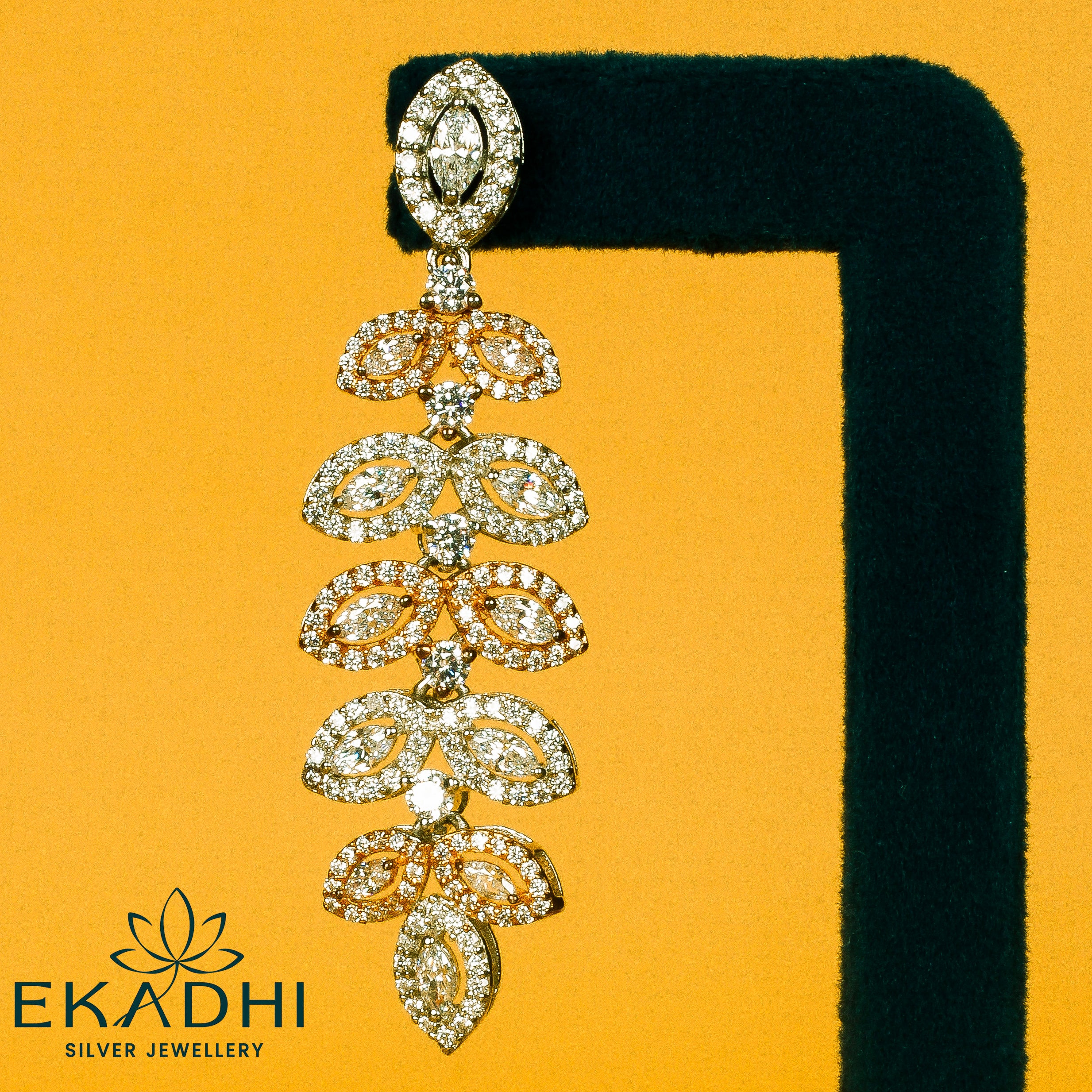 HJ33374 - CZ EARRING