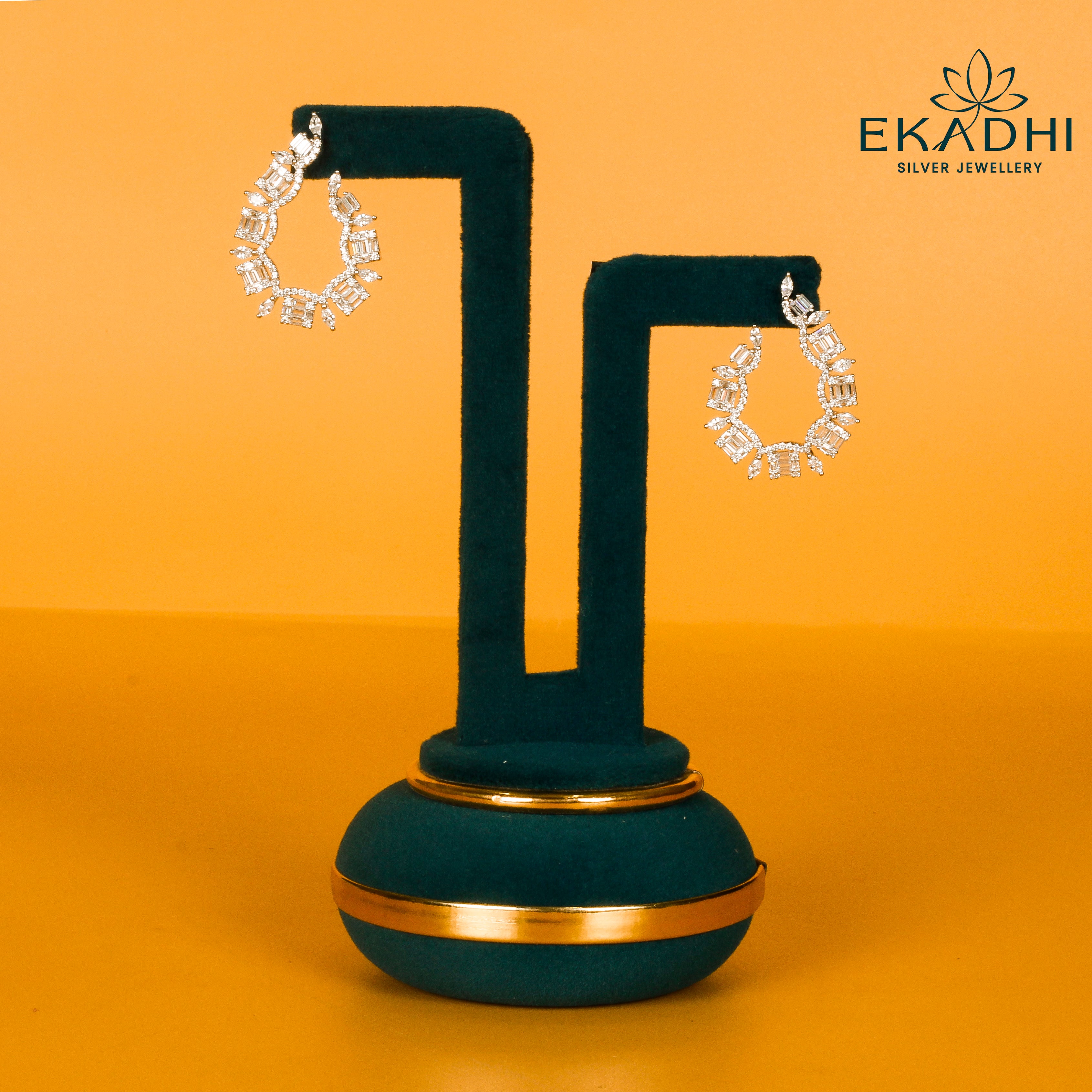 HJ34859 - CZ EARRING