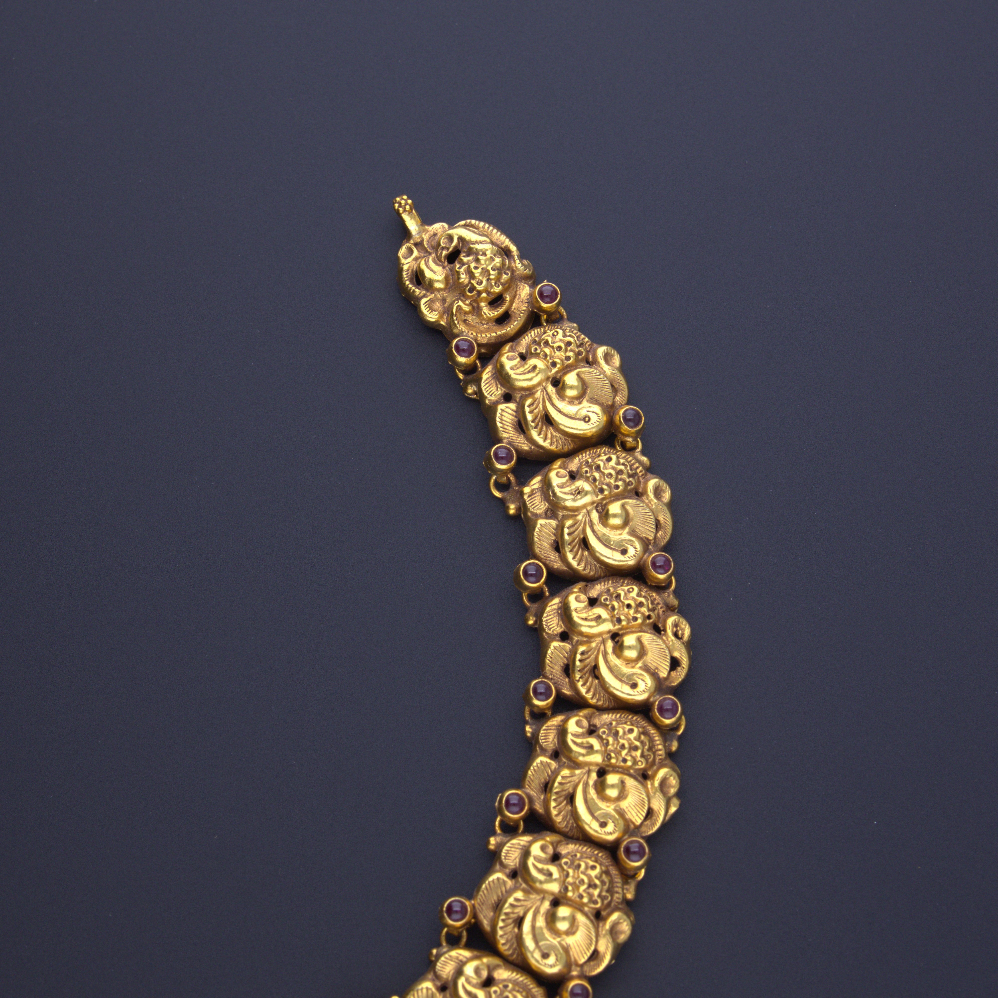 HJ3627 – Temple Nakshi Necklace with Green Beads