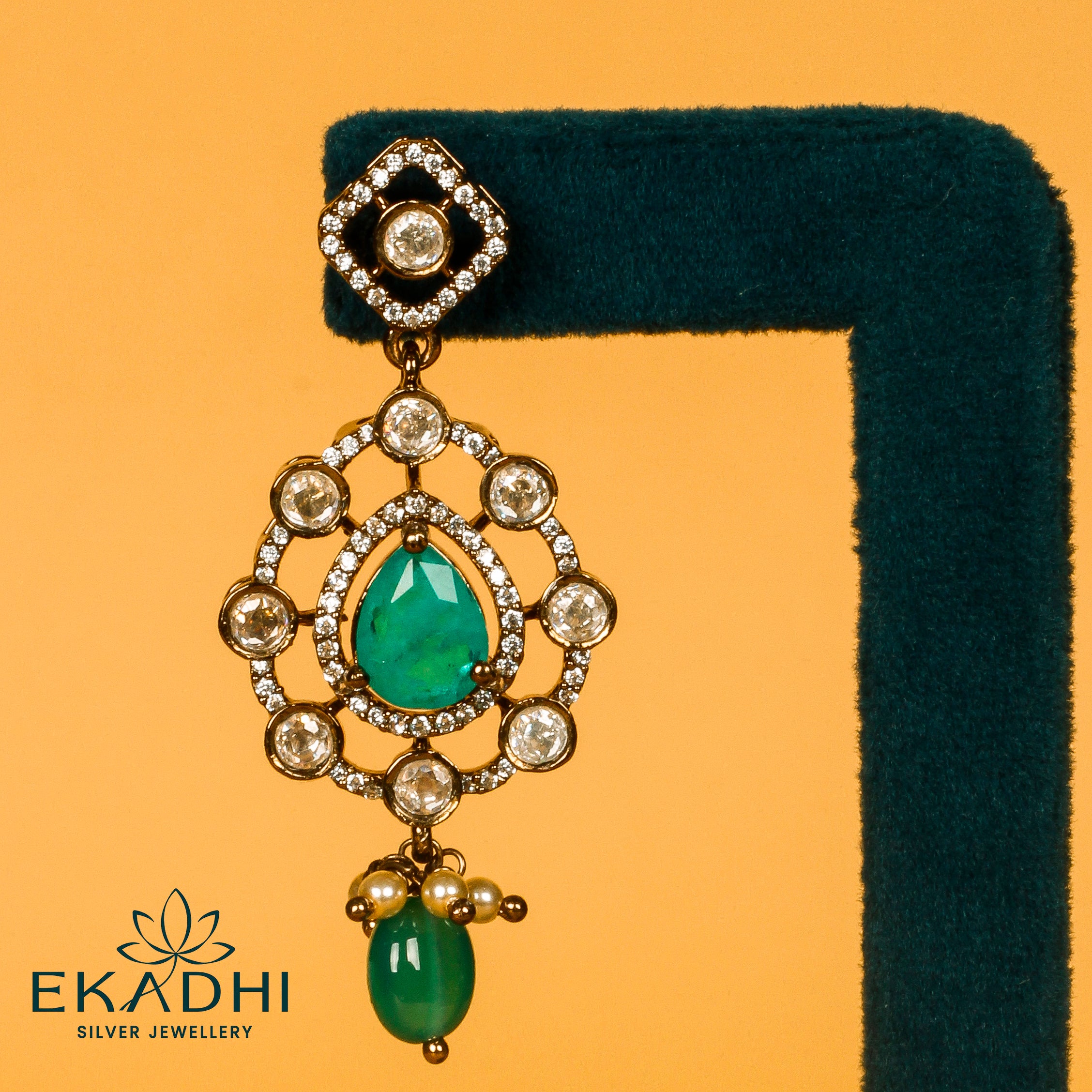 HJ40781 - VICTORIAN EARRING
