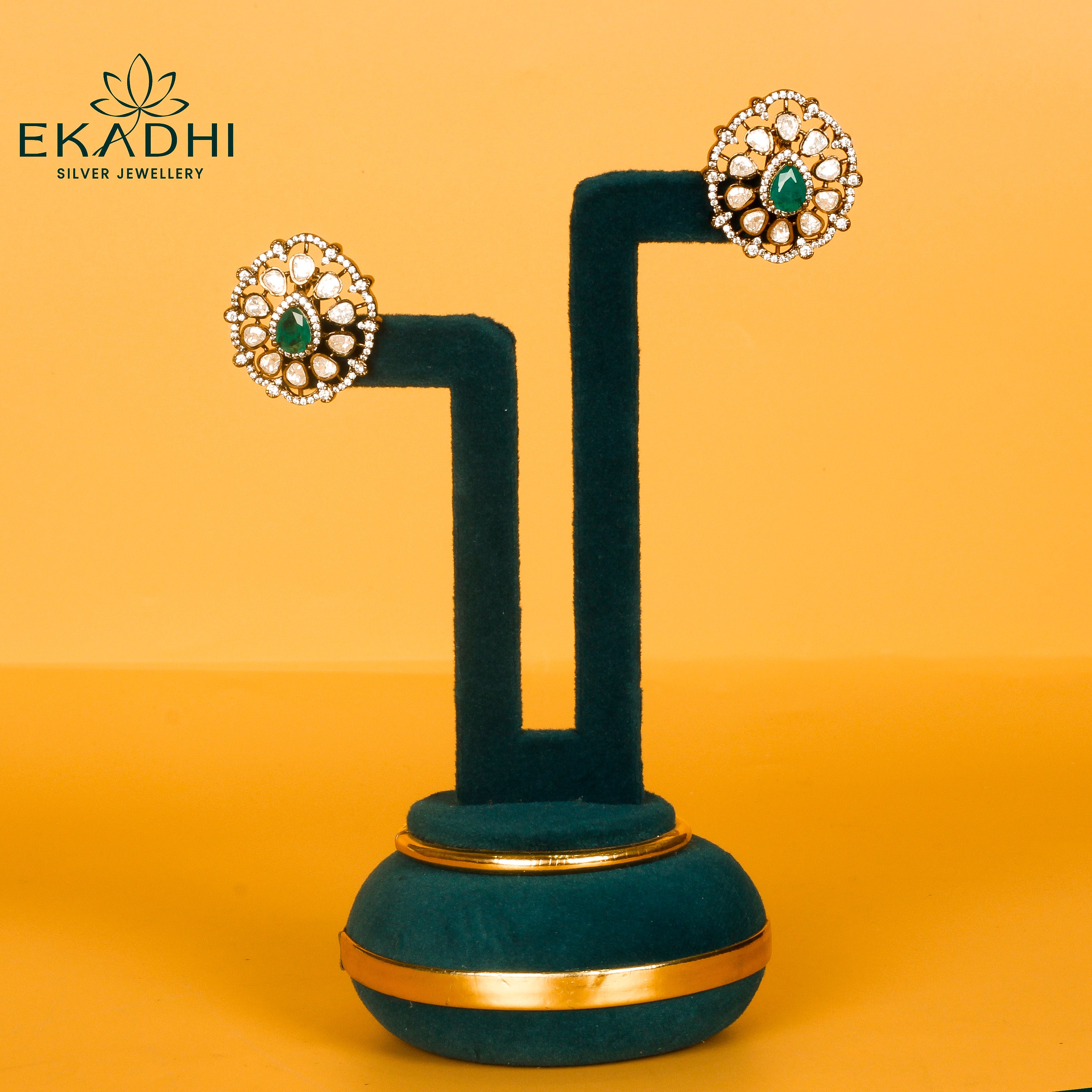 HJ40867 - VICTORIAN EARRING