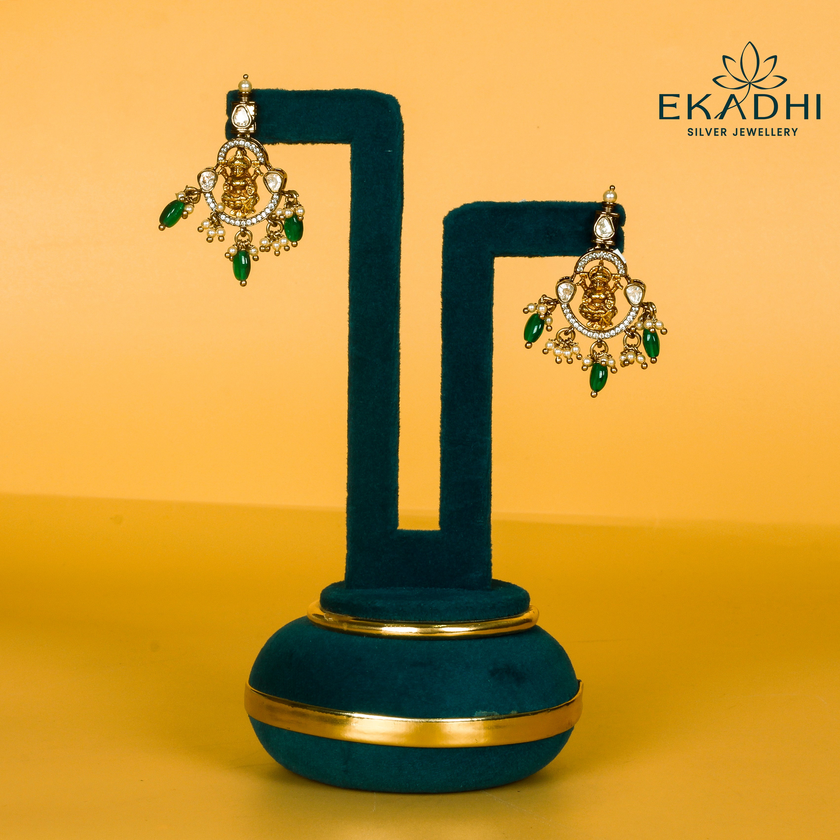 HJ40934 - VICTORIAN EARRING
