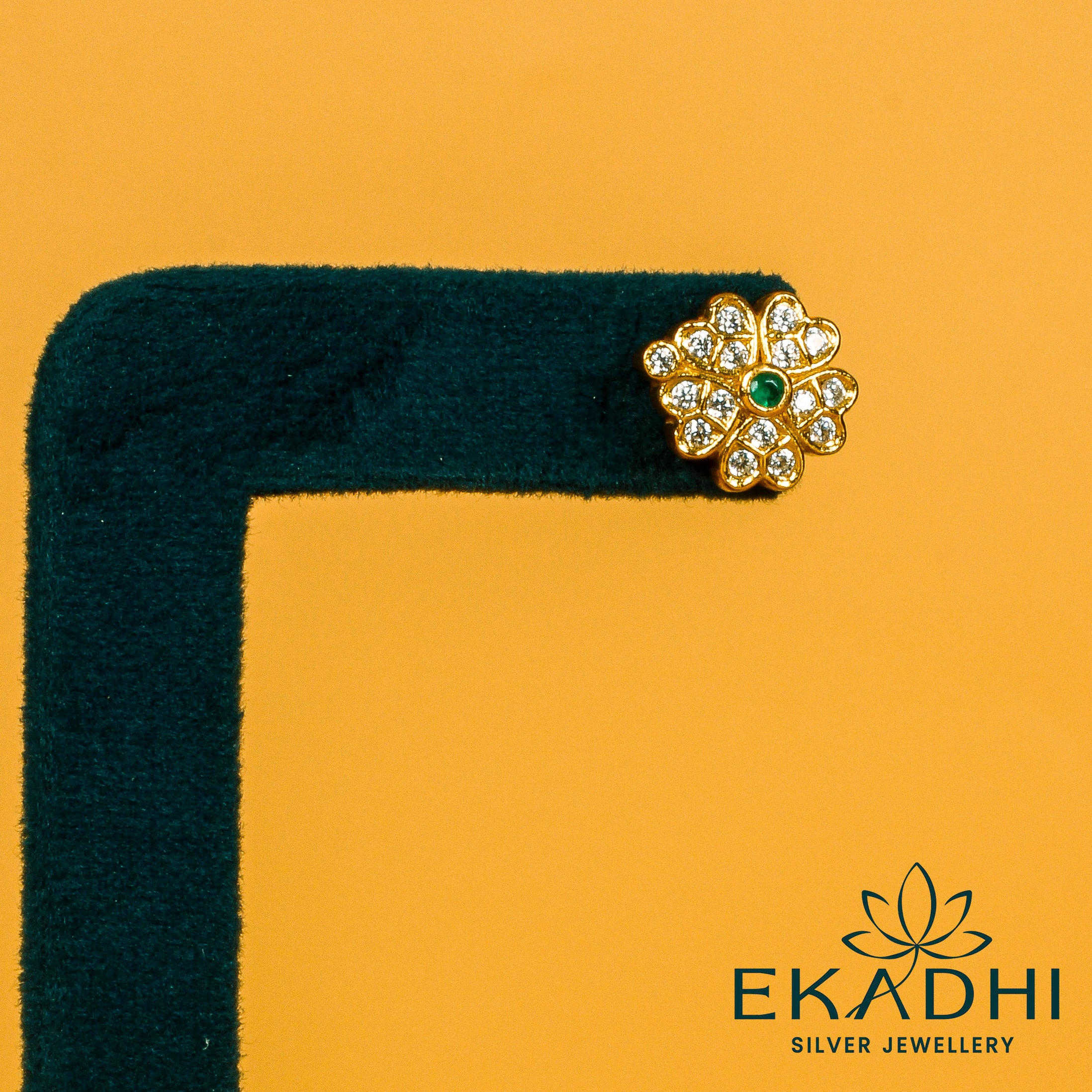 HJ41148 - NAKSHI CZ STUD