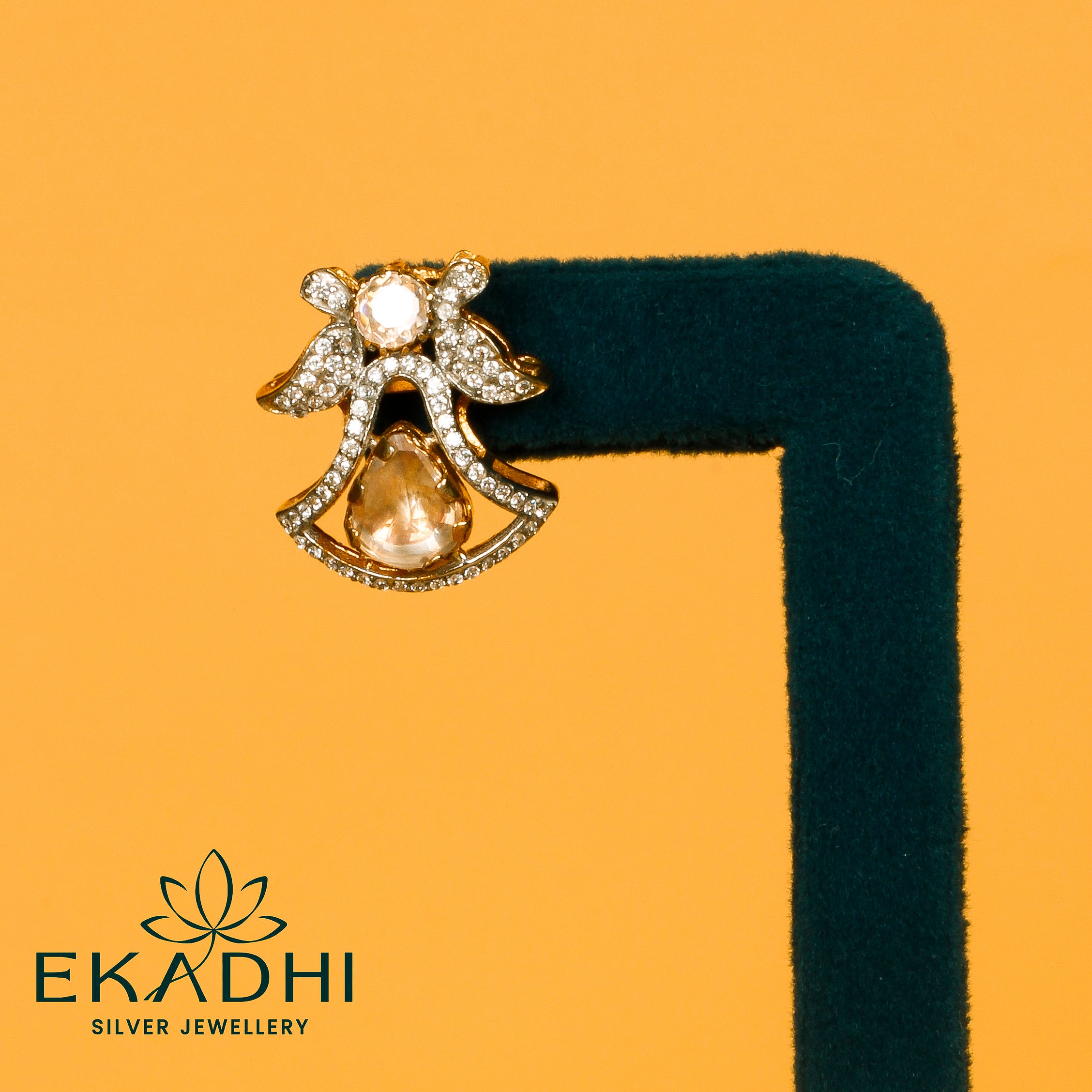 HJ41314 - VICTORIAN EARRING