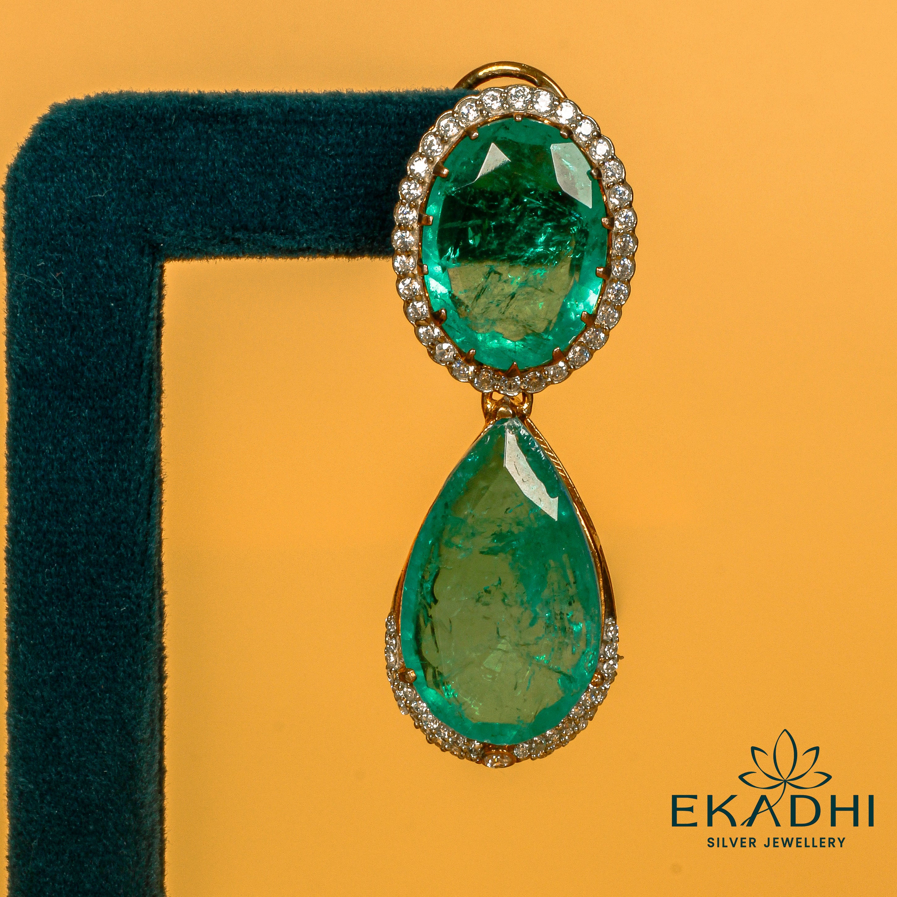 HJ41325 - VICTORIAN EARRING